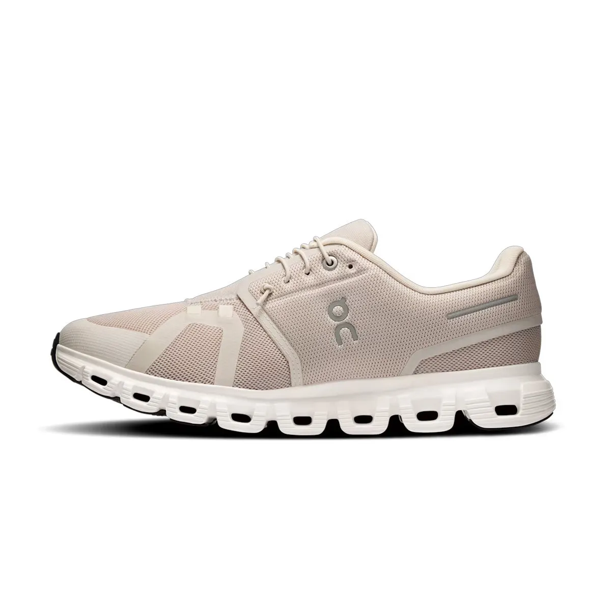 Cloud 6 'Pearl White' Adaptive Look Boosted style