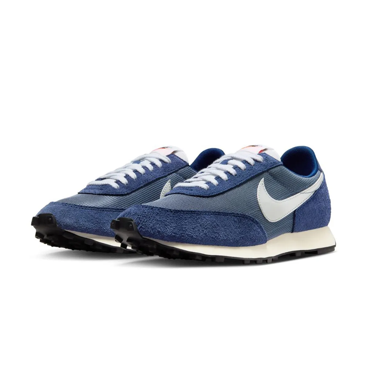 Daybreak SP 'Blue Void Diffused Blue' Step Ease