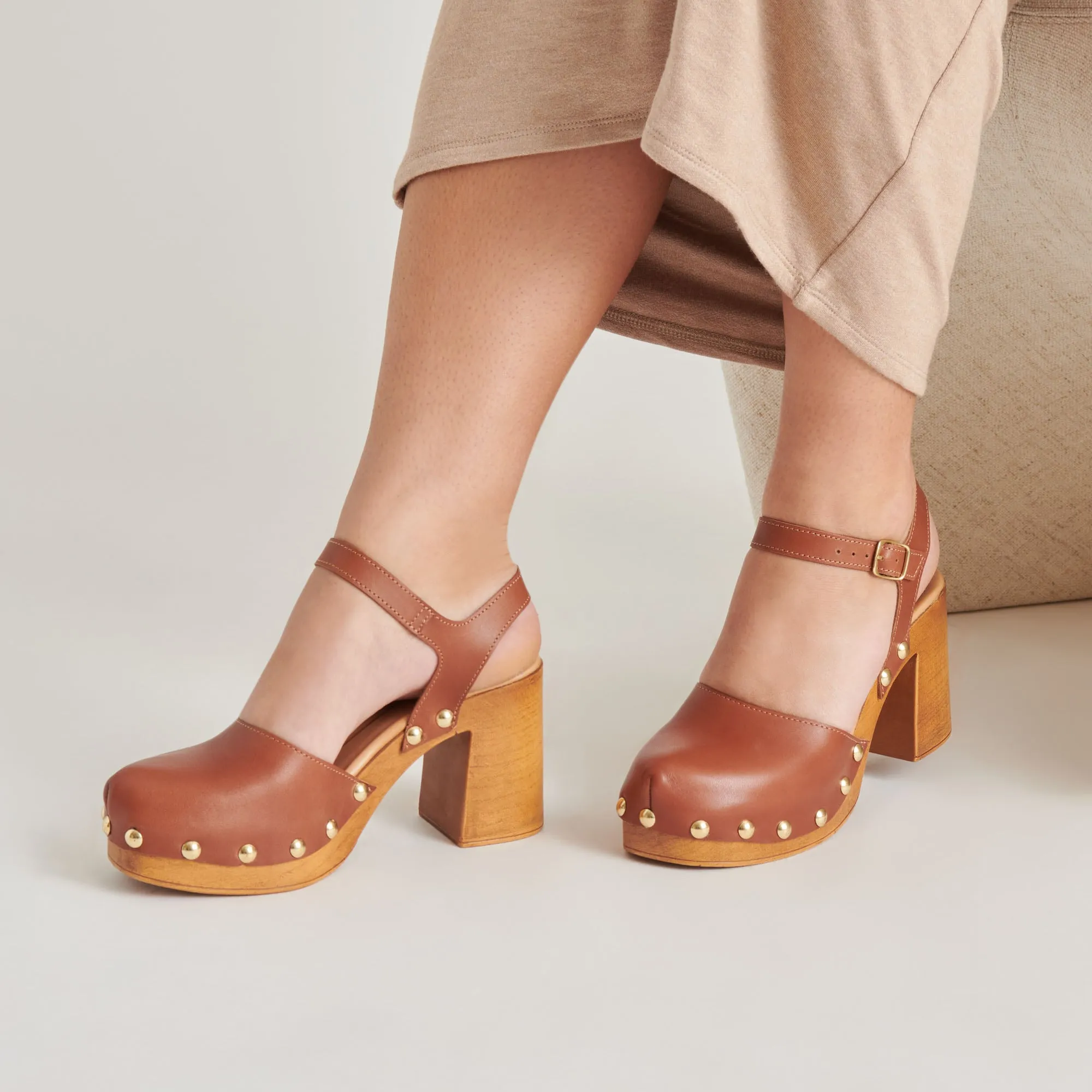 CLOVER HEELS COGNAC LEATHER Leather Insole Stable Structure