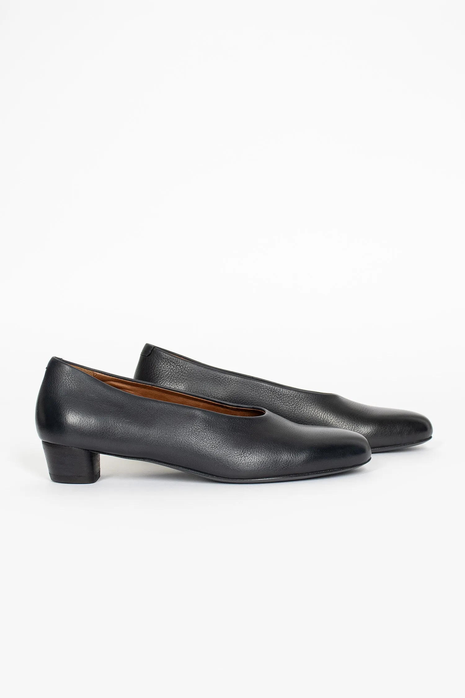 Fall Travel Codina Pump Midnight Blue