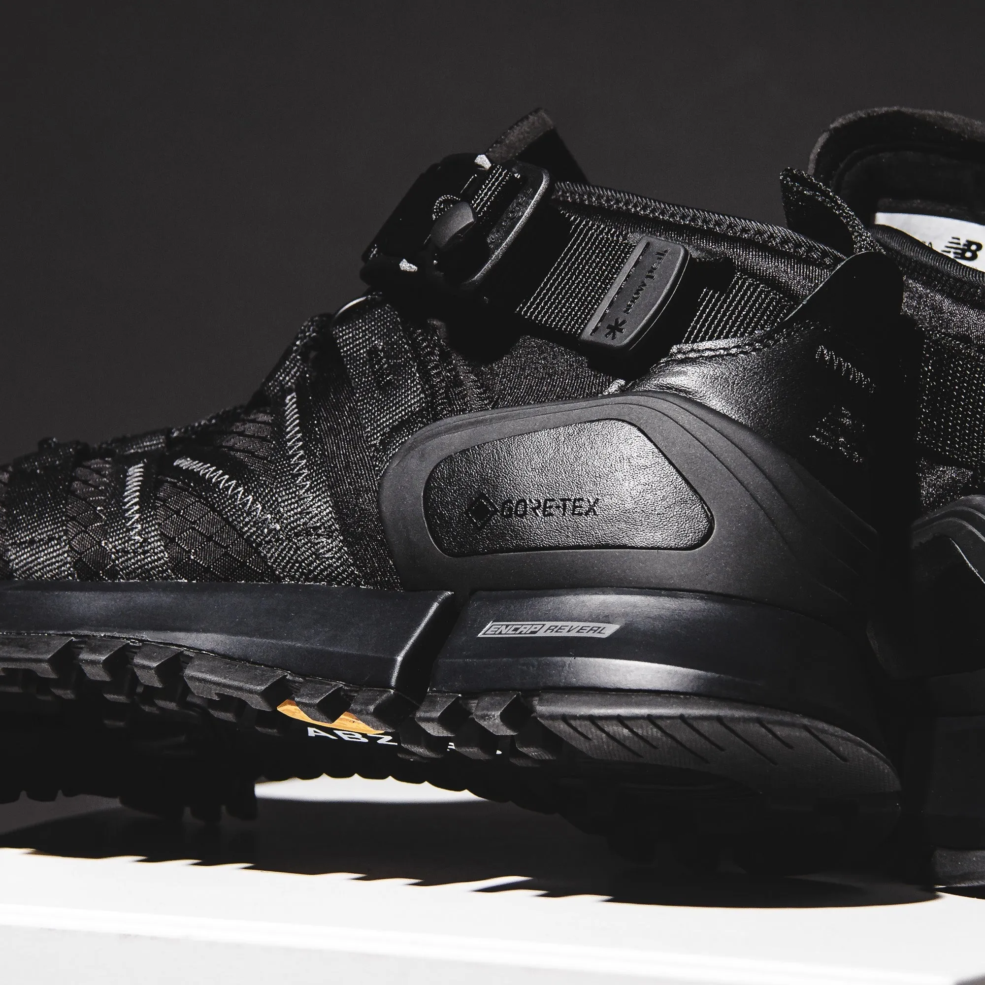 New Balance Men Tokyo Design R-C4 x Snow Peak Japan Gore-Tex Black Core MSRC4GSA hiker shoes Reliable