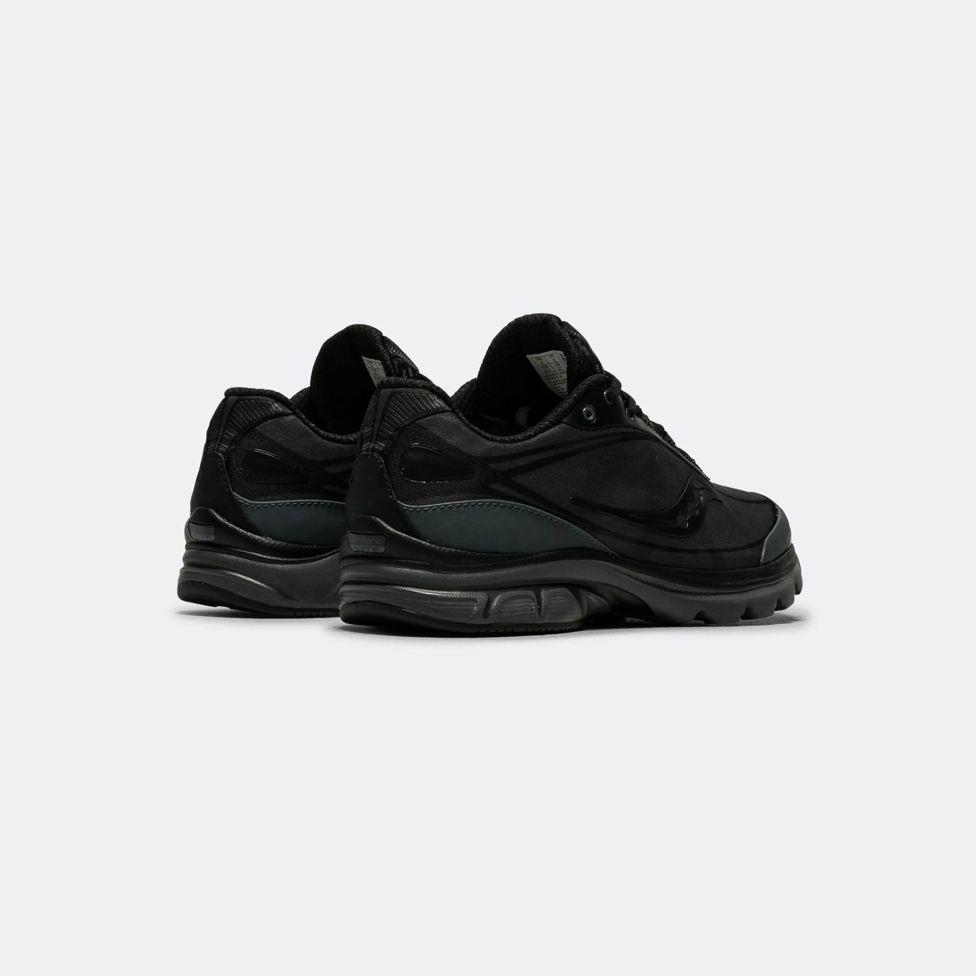 Pull   Tab Bounce Back Cushion Kinvara 1 Silo - Black