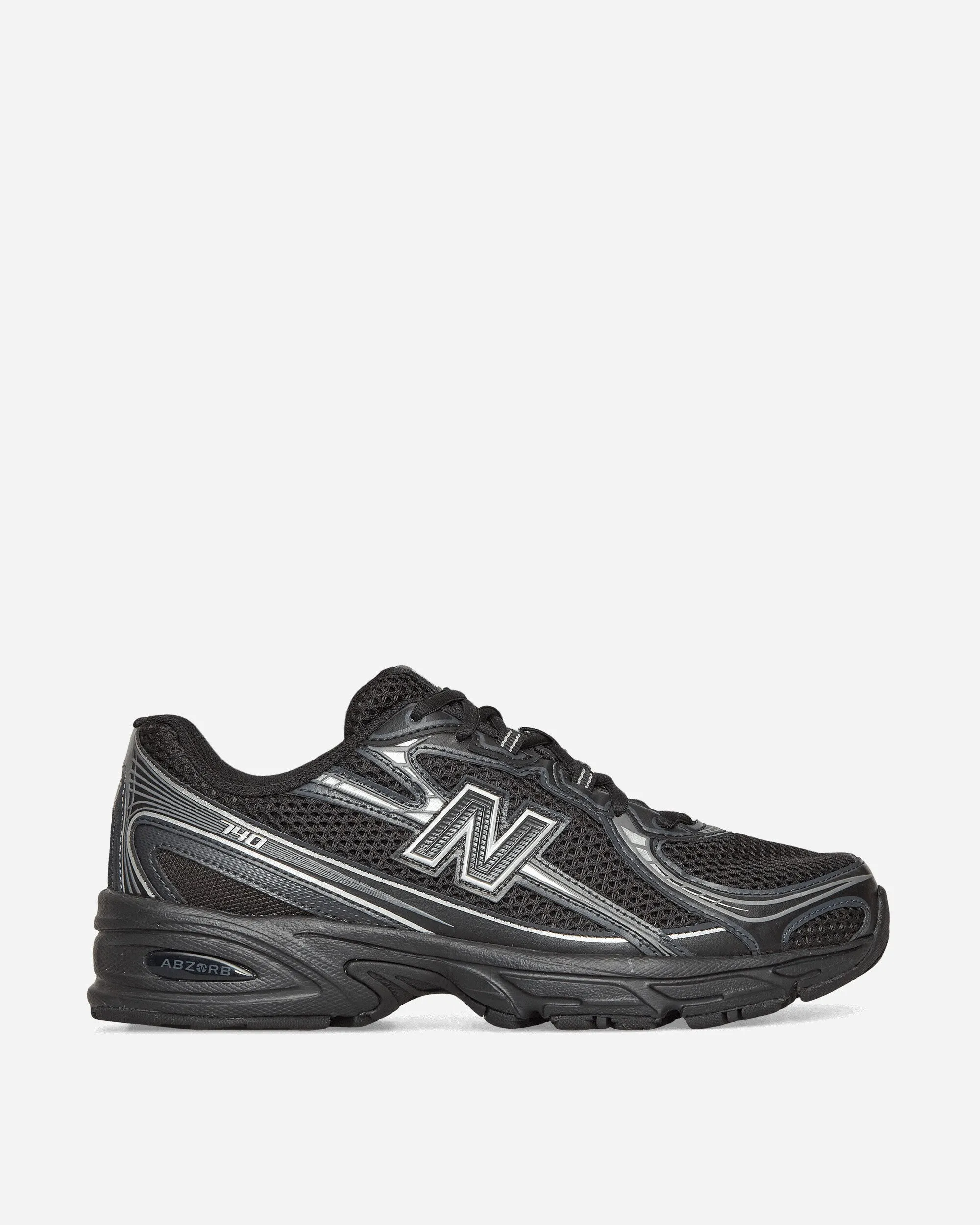 740 Sneakers Black / Silver Metallic indoor mode