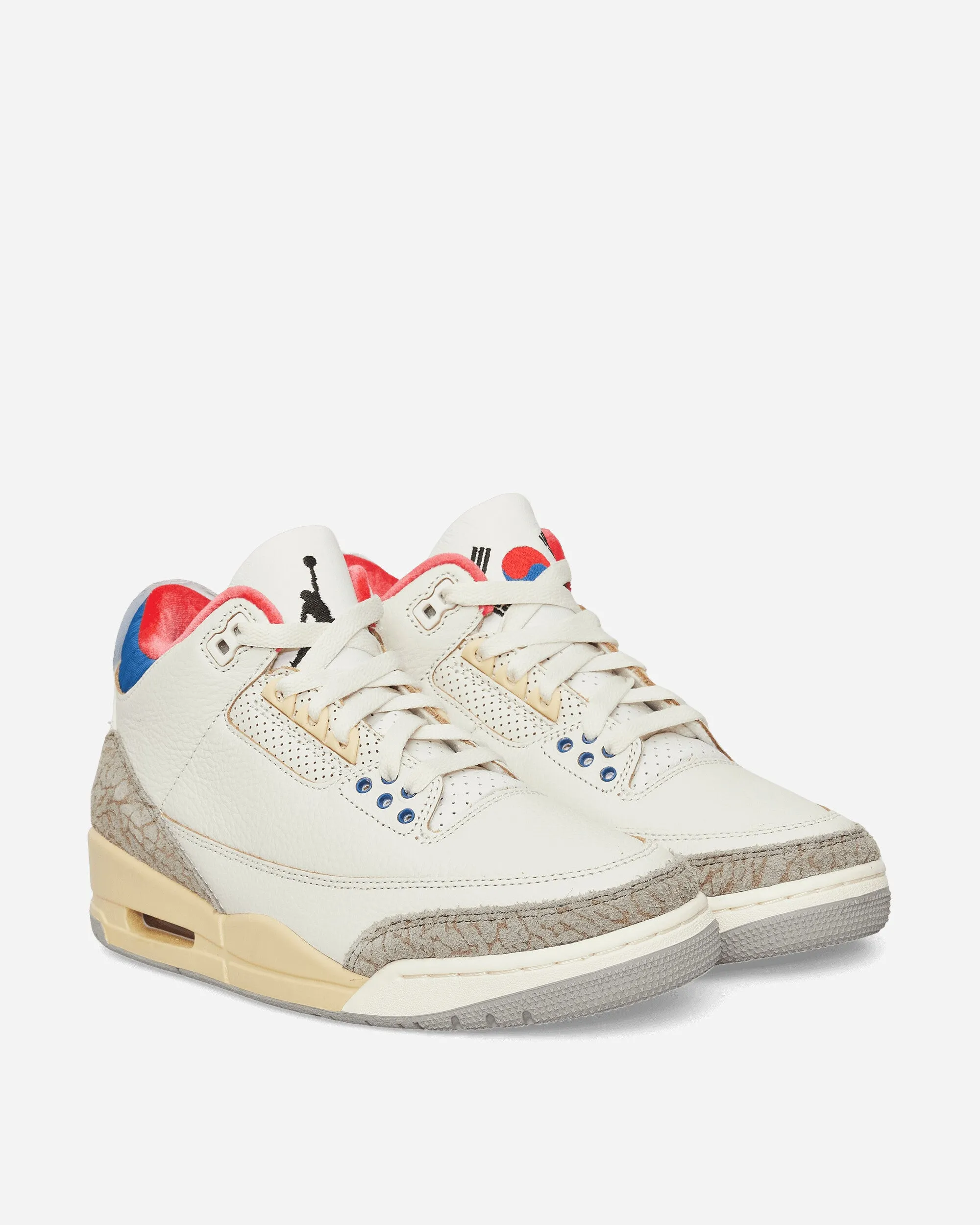 No Pressure Modern Silhouette Air Jordan 3 Retro OG Sneakers Seoul