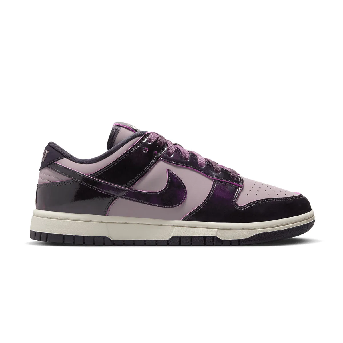 Sneakers style Wmns Dunk Low 'Panda Purple'