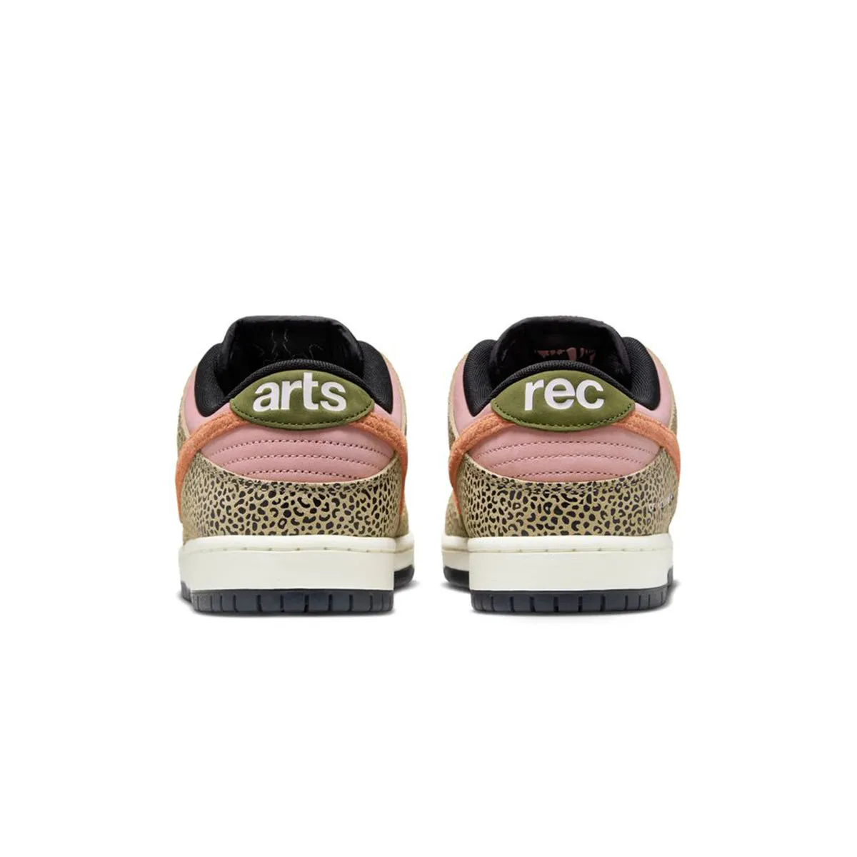Glam fit Comfort Focused   Arts & Rec SB Dunk Low 'Earth Dusty Peach'