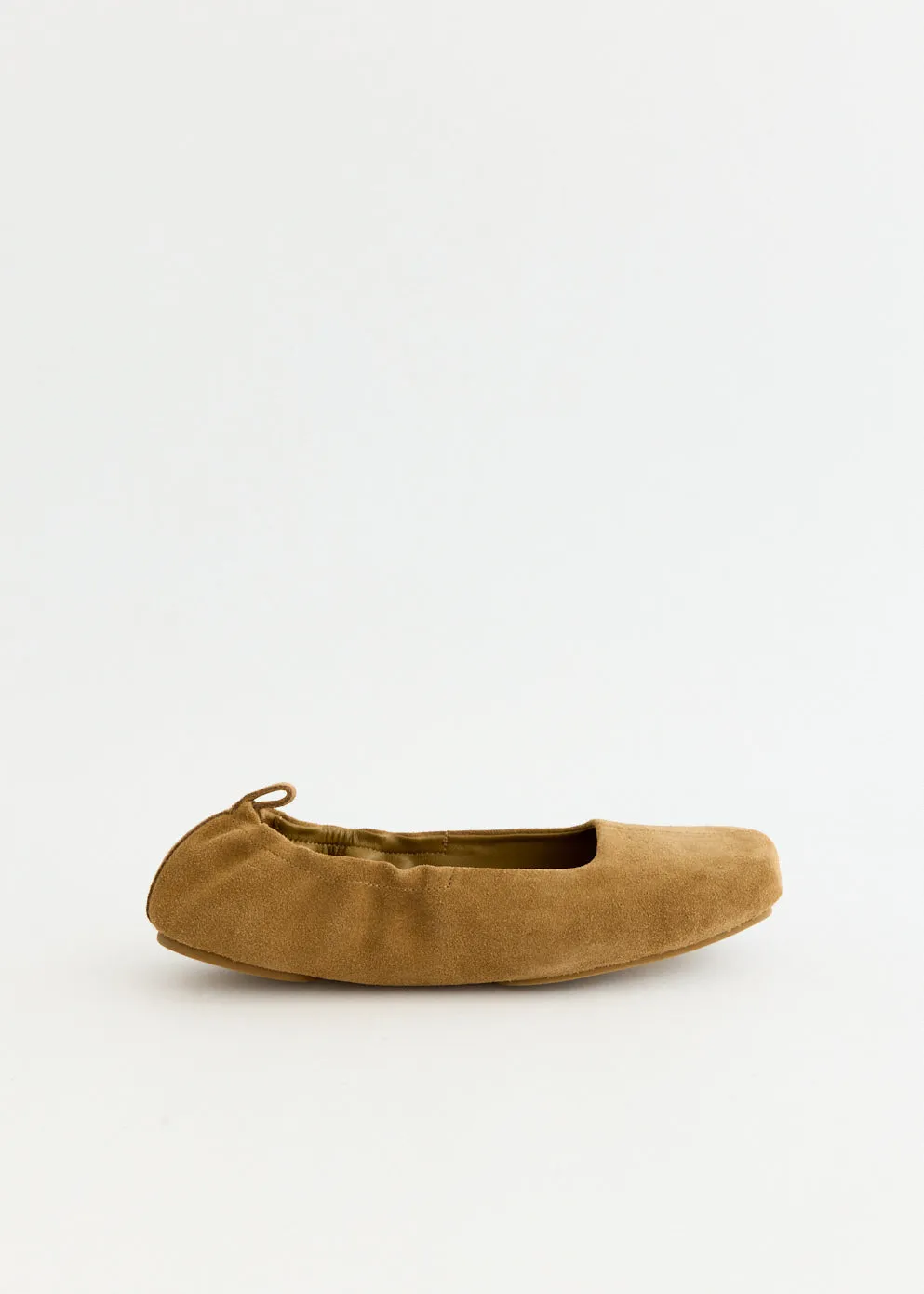 Suede Ballet Flat Casual Outfit