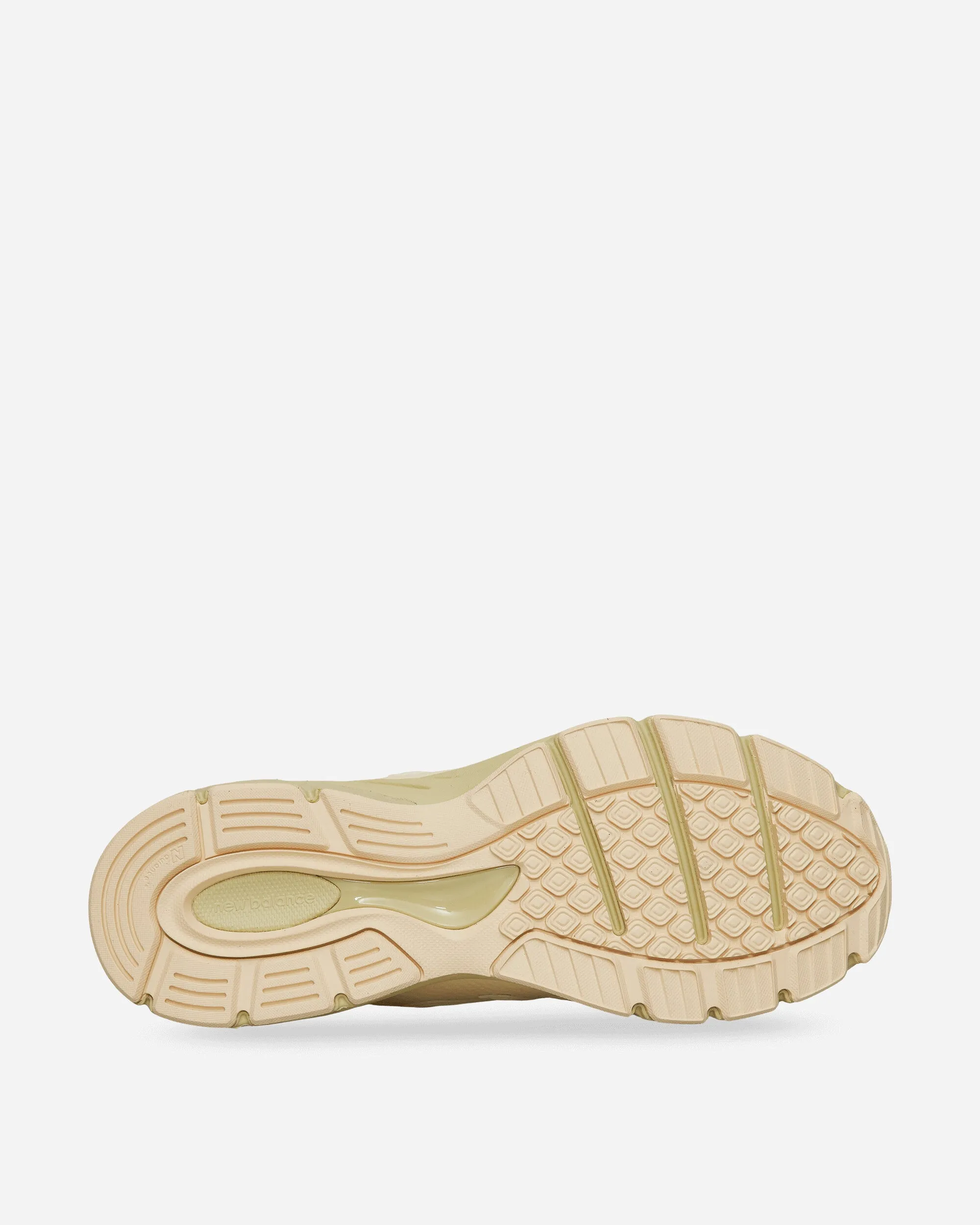 Quick Jog Warm Interior 990v4 Sneakers Macadamia Nut / Morel