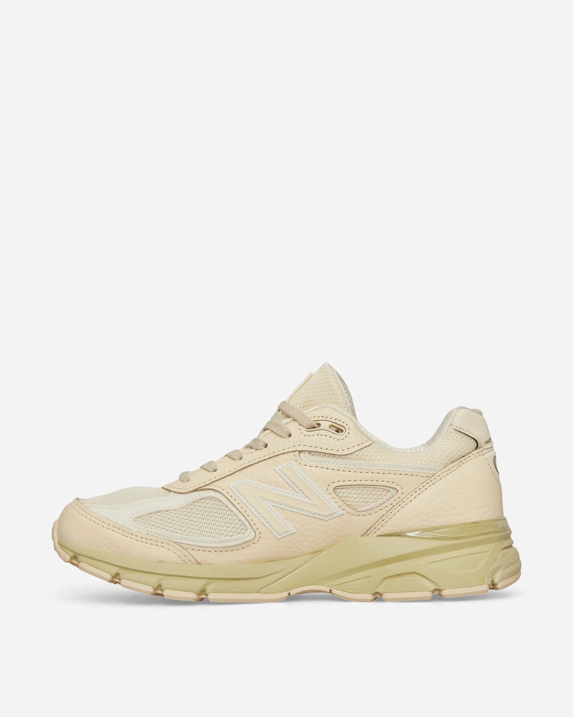 990v4 Sneakers Macadamia Nut / Morel Feather Soft