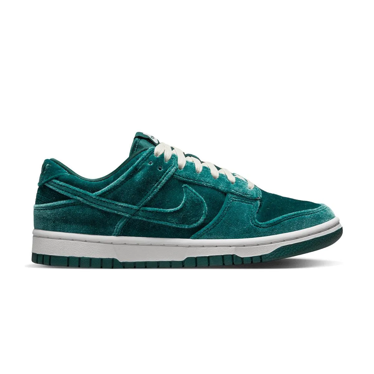 Soft Material Wmns Dunk Low 'Atomic Teal'