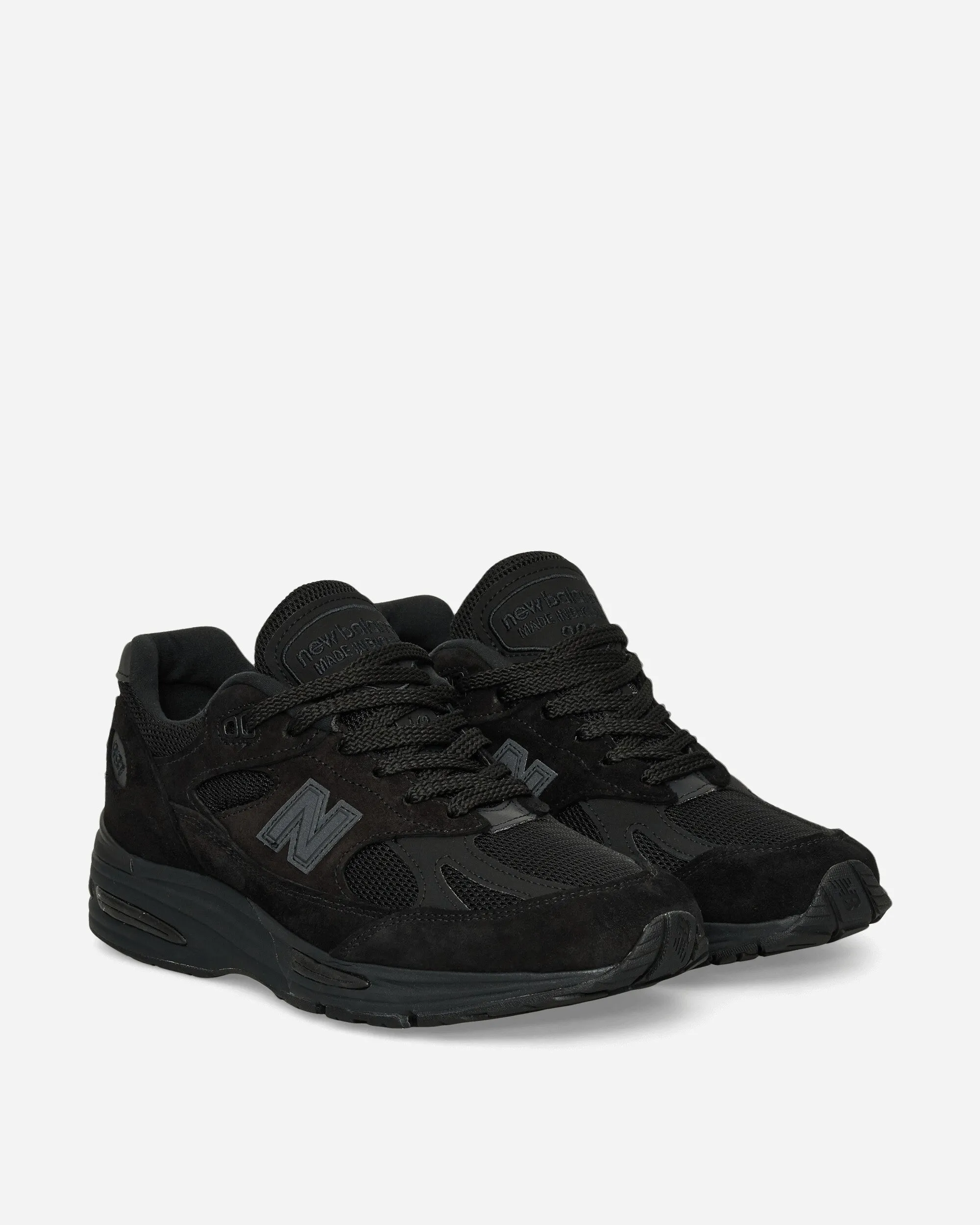 Made in UK 991v2 Sneakers Black Low Arch Comfortable Cushions