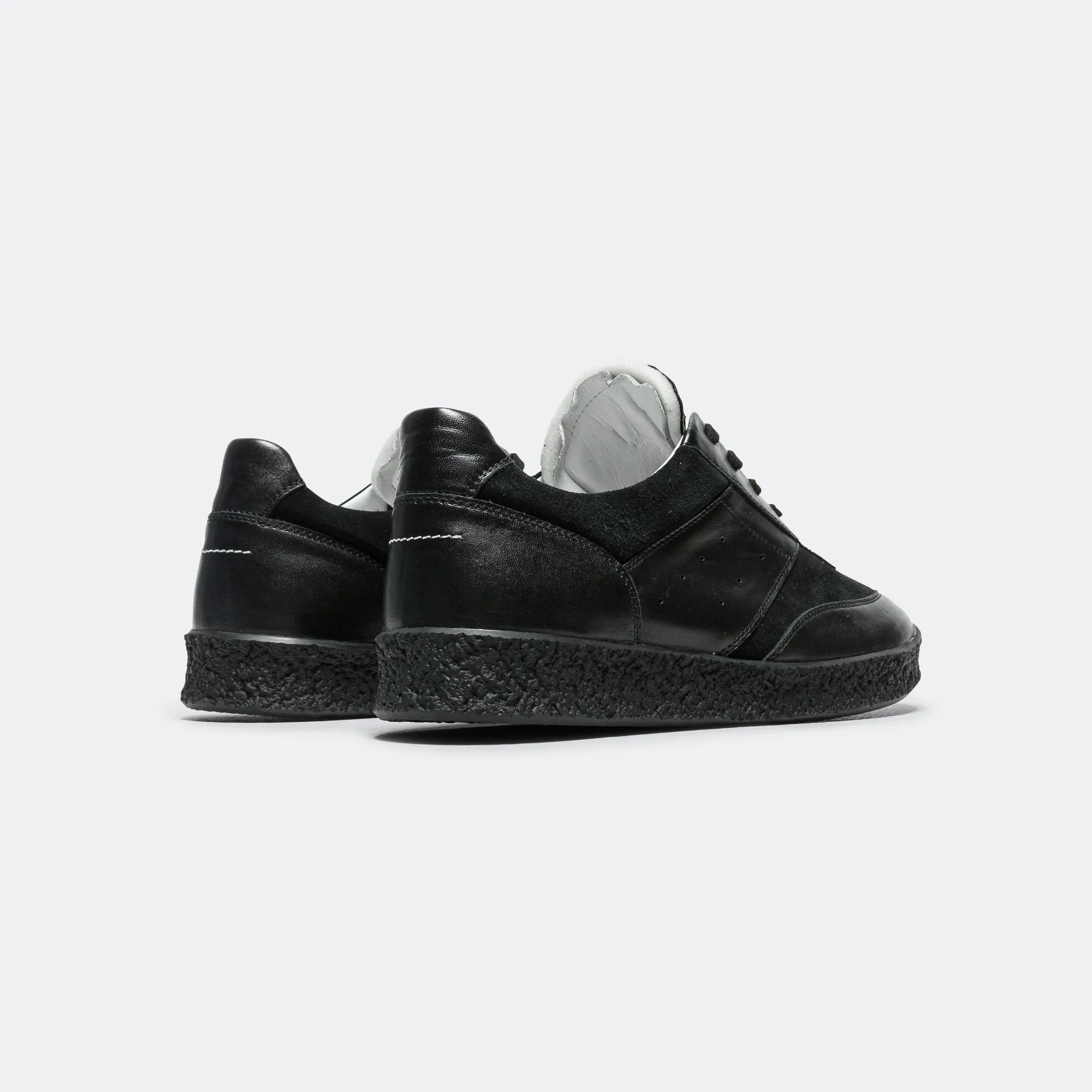 Court Sneakers - Black Leather Molded Heel Counter