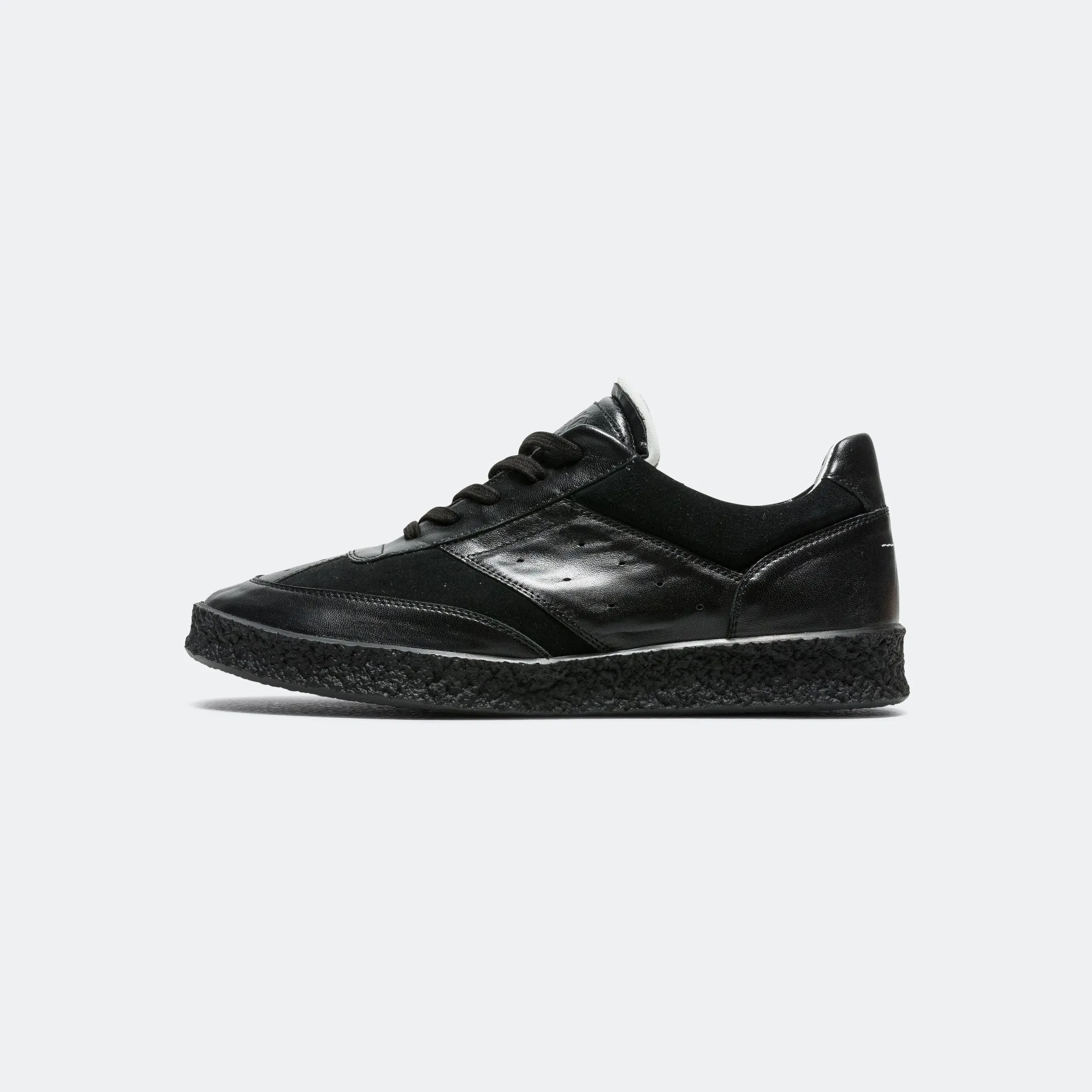 Lightweight Use Anatomical Footbed Shape Court Sneakers - Black Leather