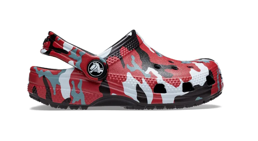 Crocs Classic Camo Clog Kid's Black Red football - style