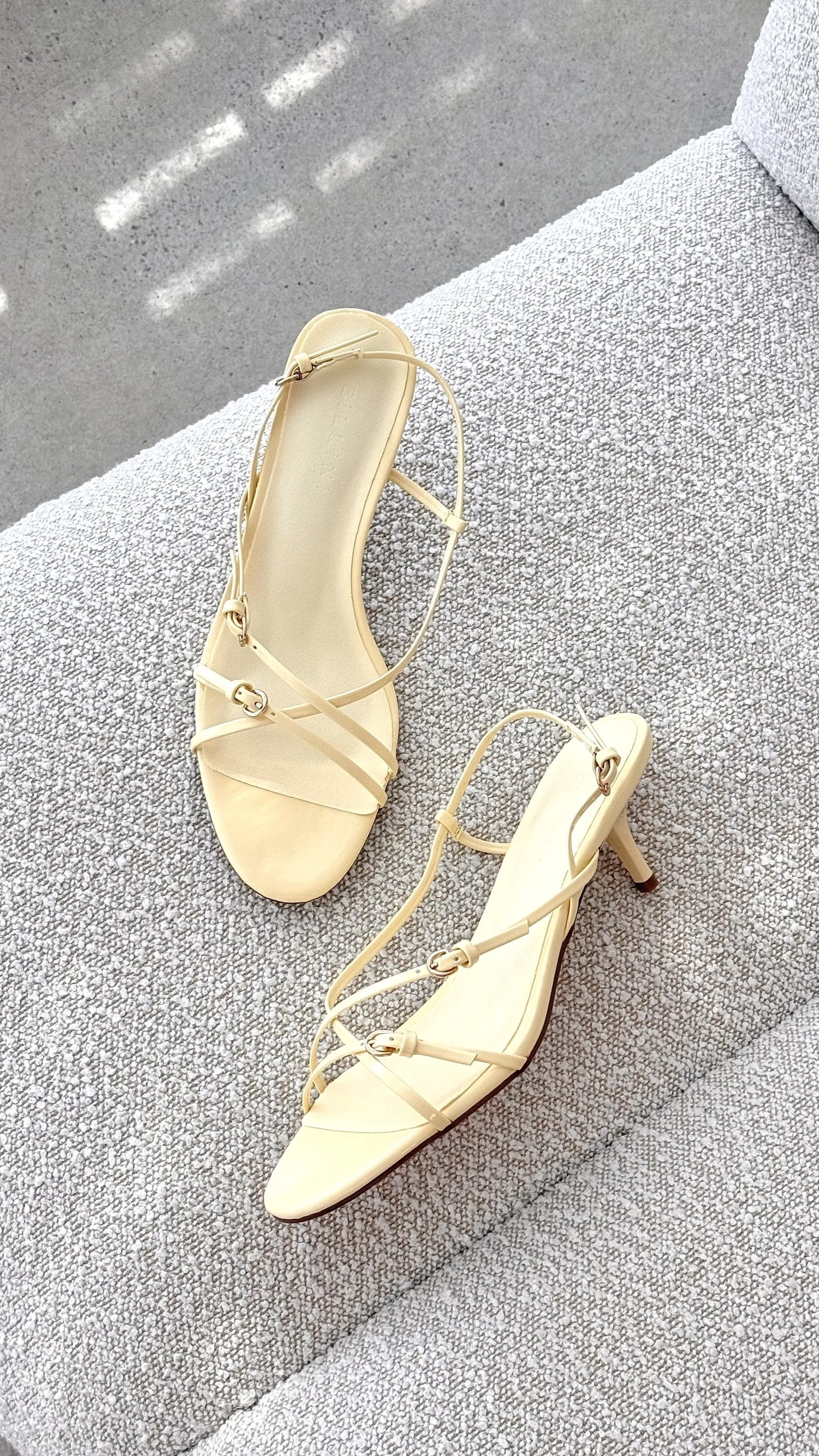 Flossie Heel - Yellow Polished Step