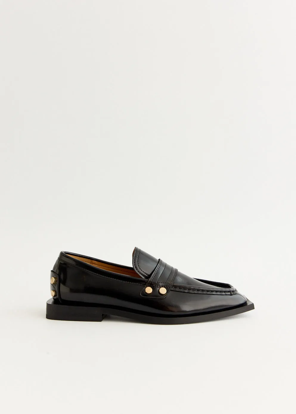 Soft Texture Studs Square Toe Loafers