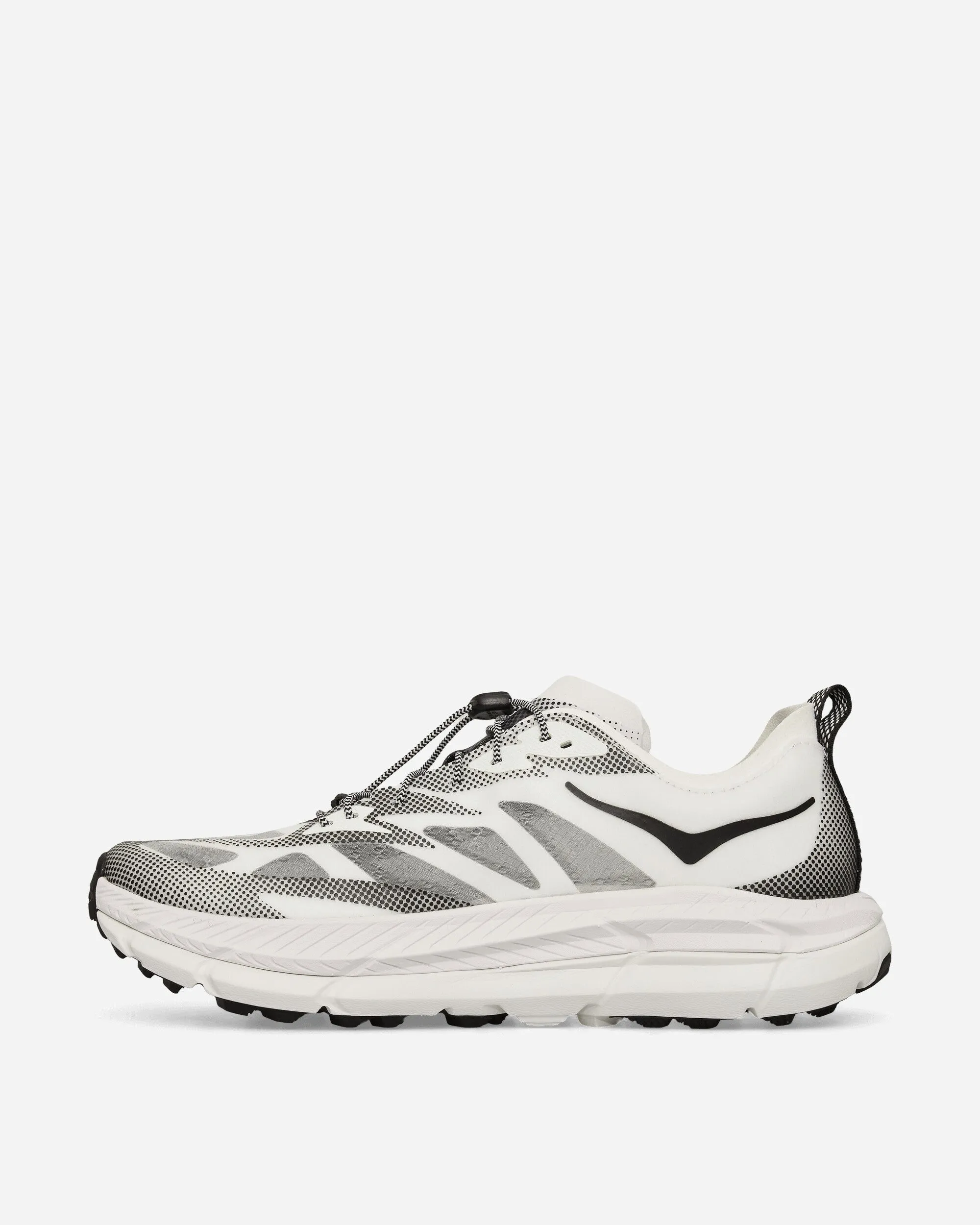 Fashion-Ready On Feet Stealth/Tech Mafate Speed 4 Lite Sneakers White / Black