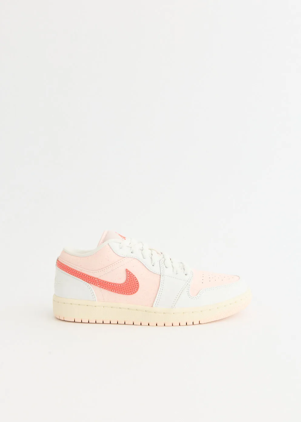 Women's Air Jordan 1 Low 'Strawberry Milkshake' Sneakers Dawn Walk Quiet Sole
