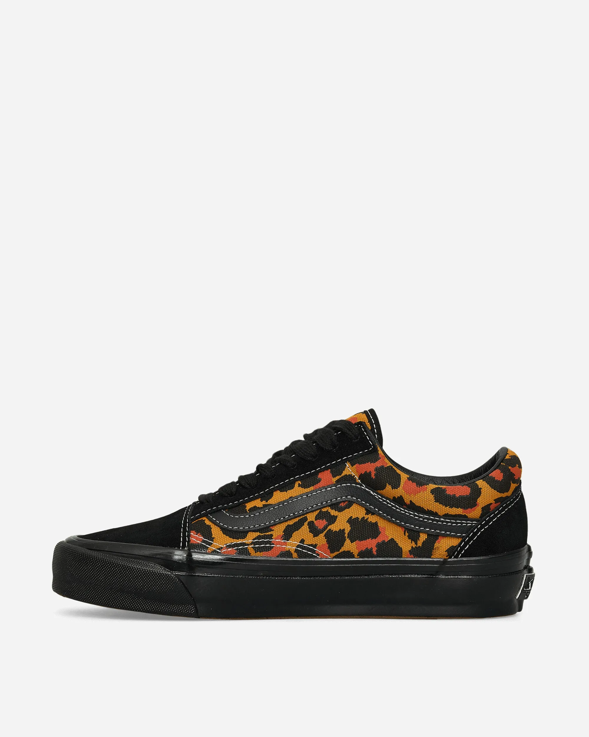 College Trend Slim Footprint Premium Old Skool Leopard Sneakers Black / Orange