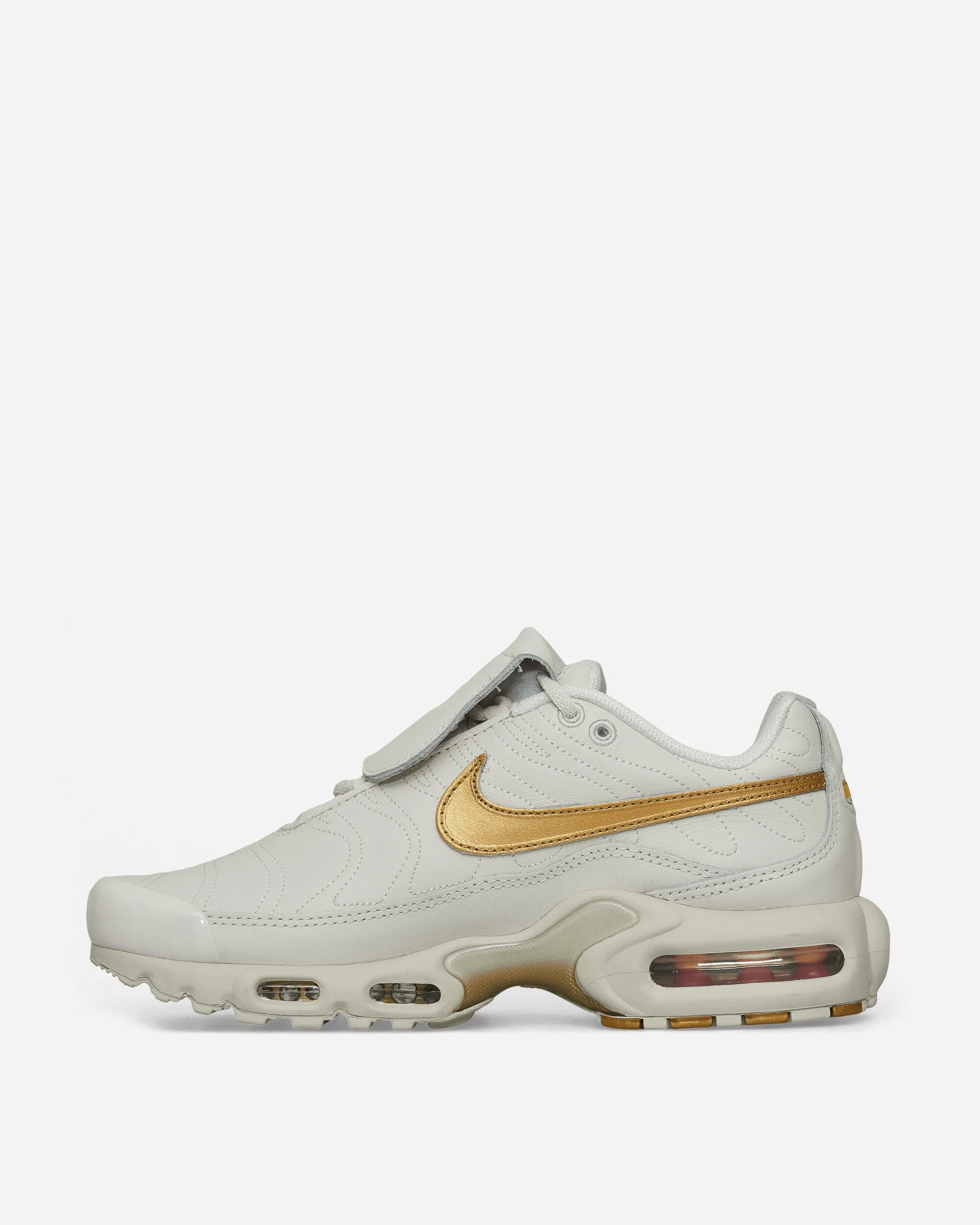 Calm Grey Air Max Plus TNPO Sneakers Phantom / Metallic Gold