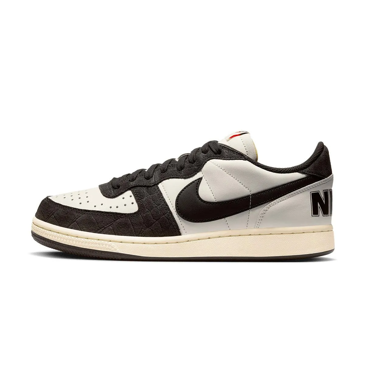 Moisture wicking Arch Technology Terminator Low 'Velvet Brown'