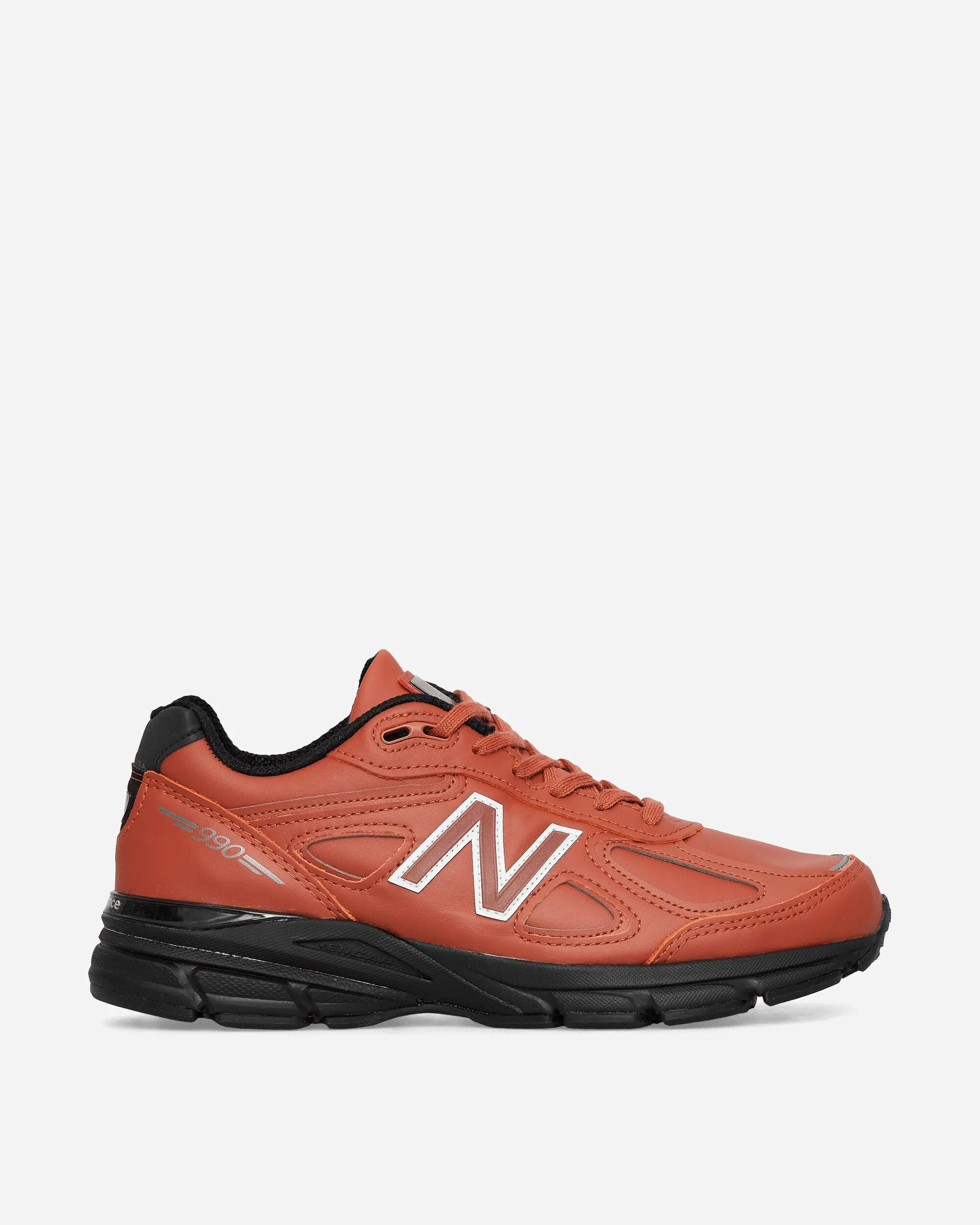Round Toe Design Made in USA 990v4 Sneakers Mahogany