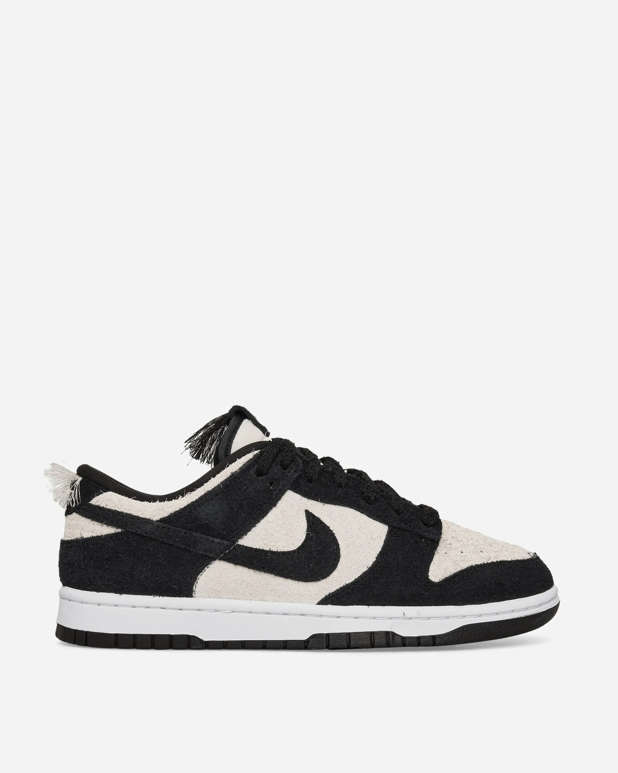 Dunk Low Retro SE Sneakers White / Black Simple Fit Fast Errand
