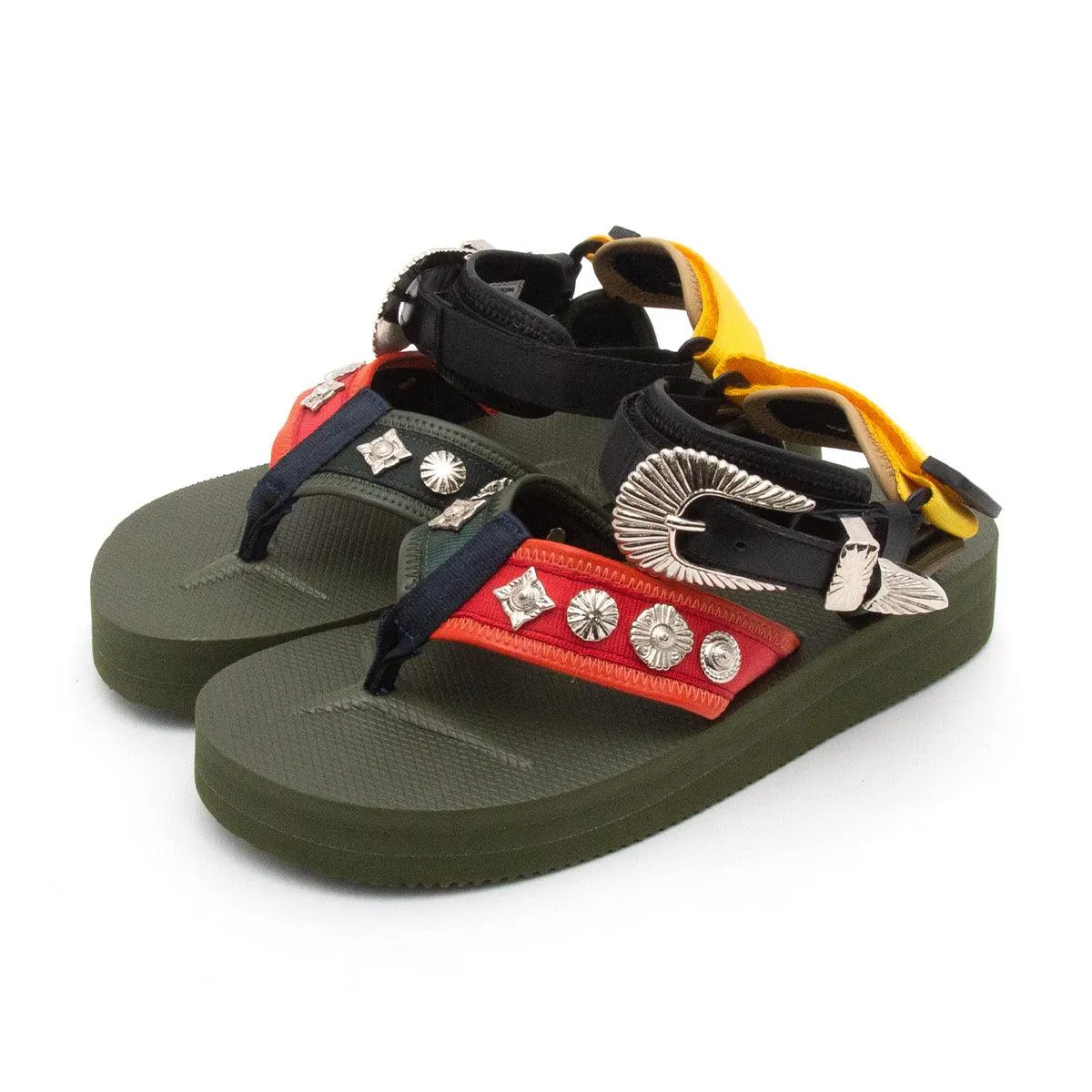   Toga Virilis TONO 'Olive Mix' Timeless Appeal Outdoor Adventure