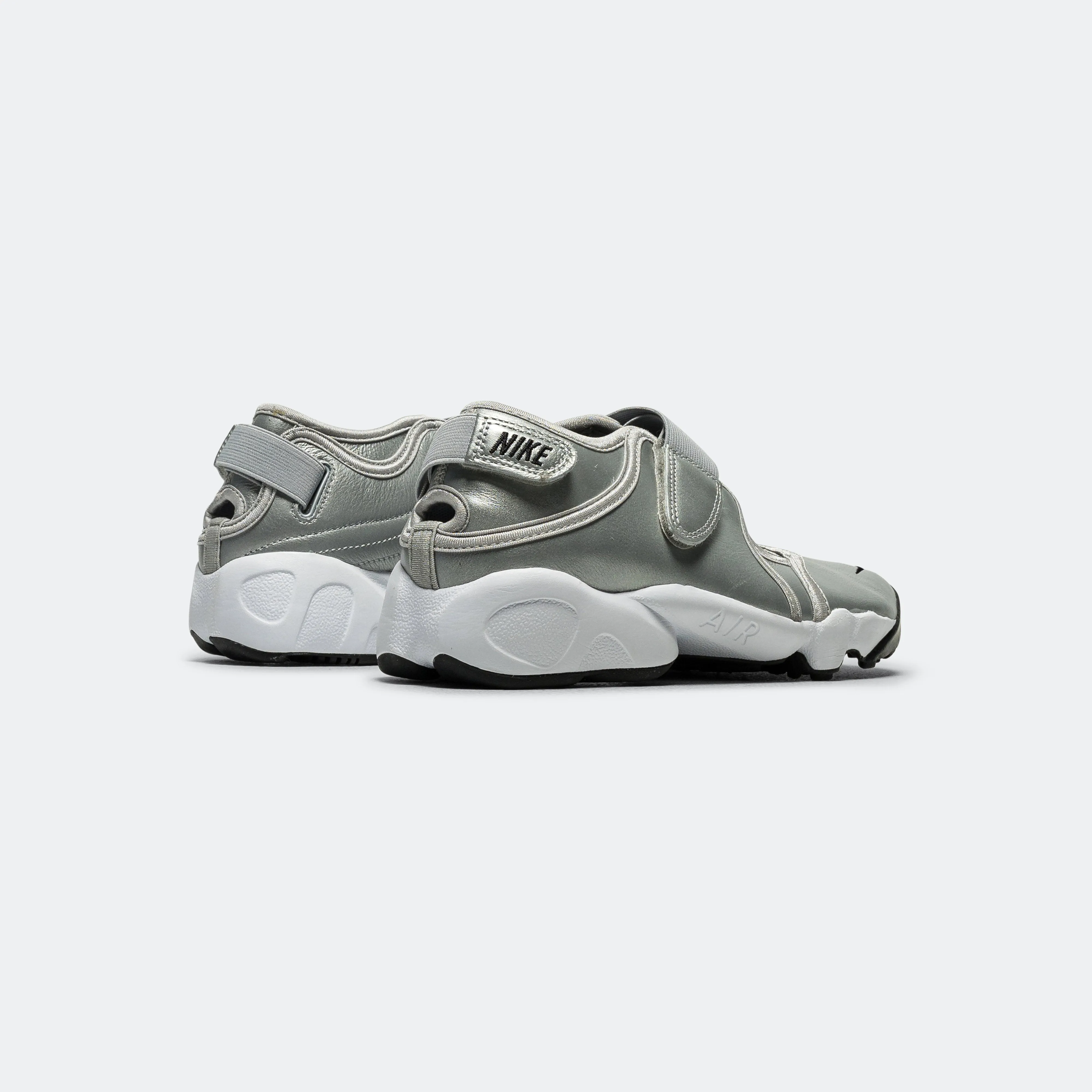 Womens Air Rift - Metallic Silver/Sail-Black perforated Long Sessions