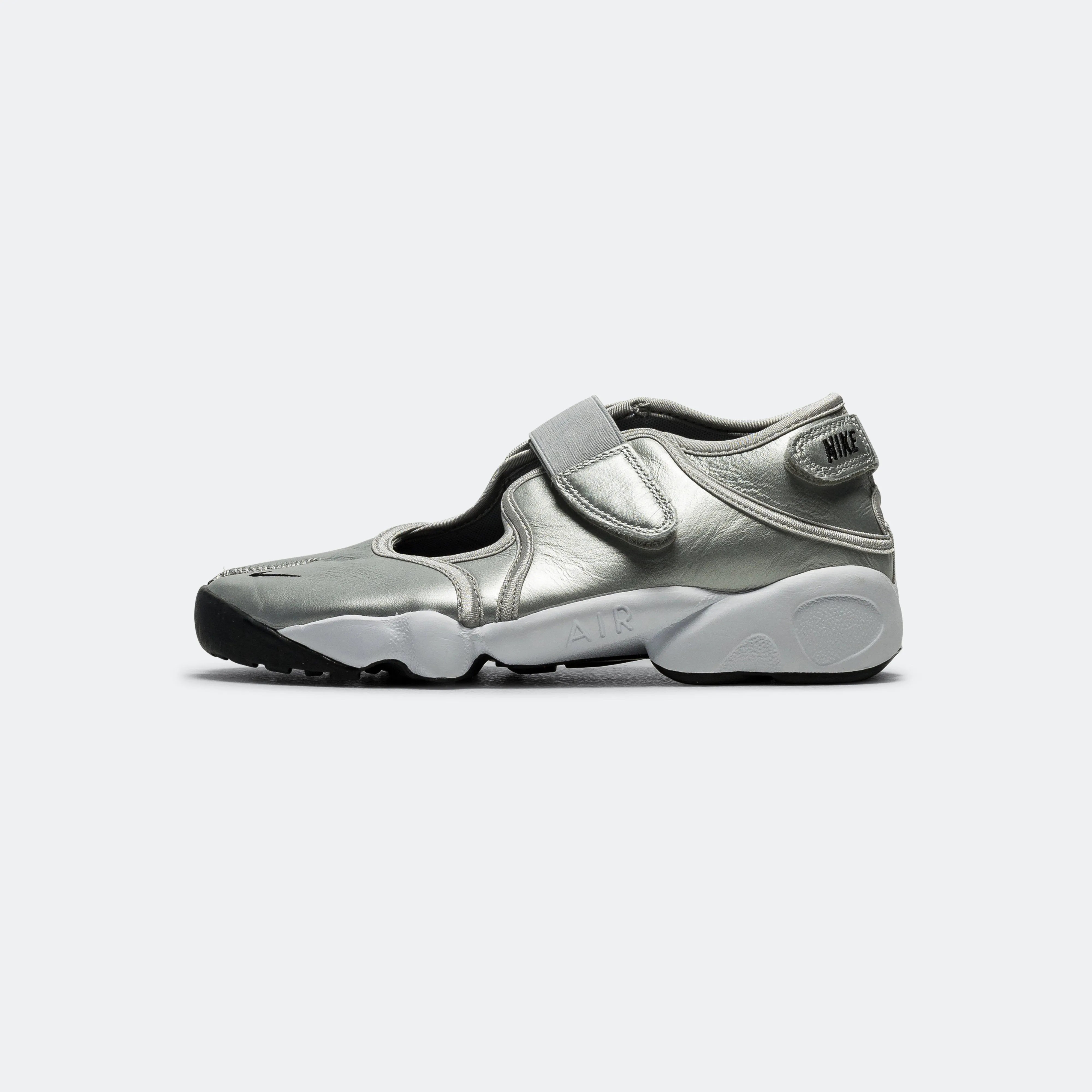 Kinetic Motion Engine Womens Air Rift - Metallic Silver/Sail-Black