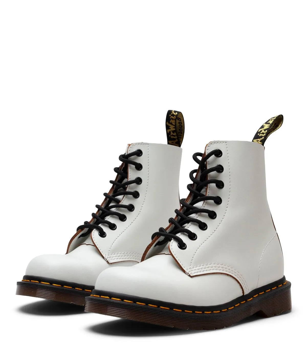 Dr. Martens Vintage 1460 Boot White Ultimate look