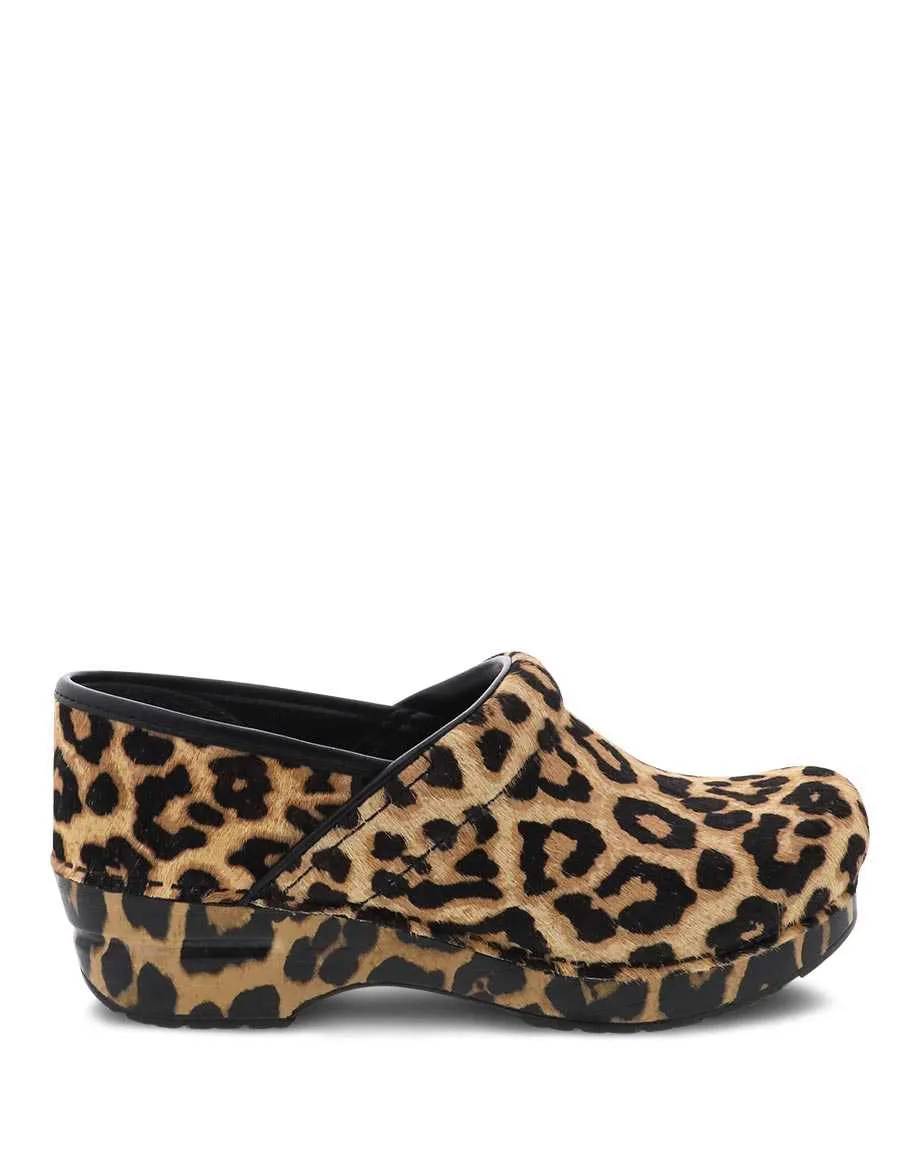 Dansko Professional Harbor Hike