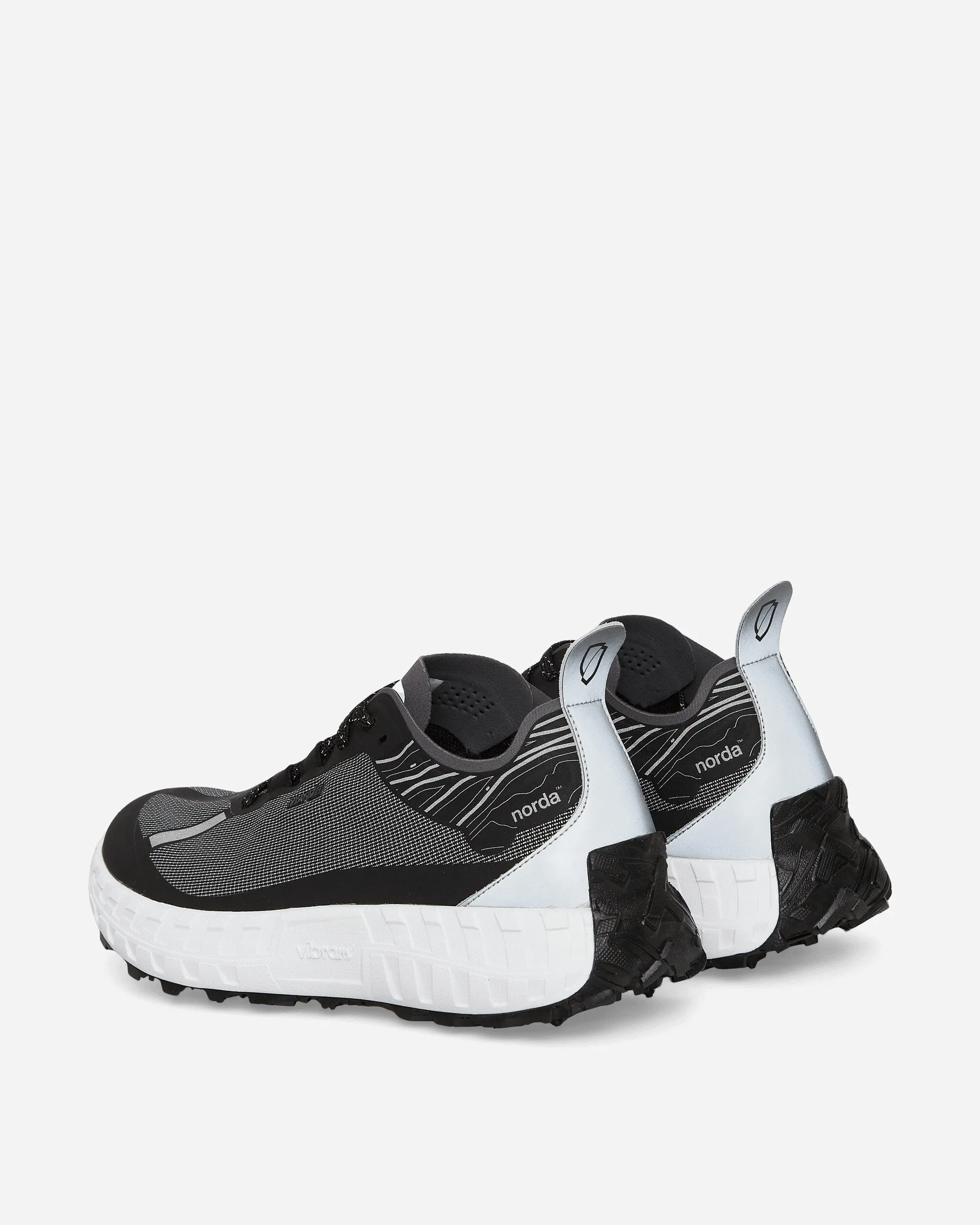 001 Sneakers Core Black Premium Fit Indoor outdoor use