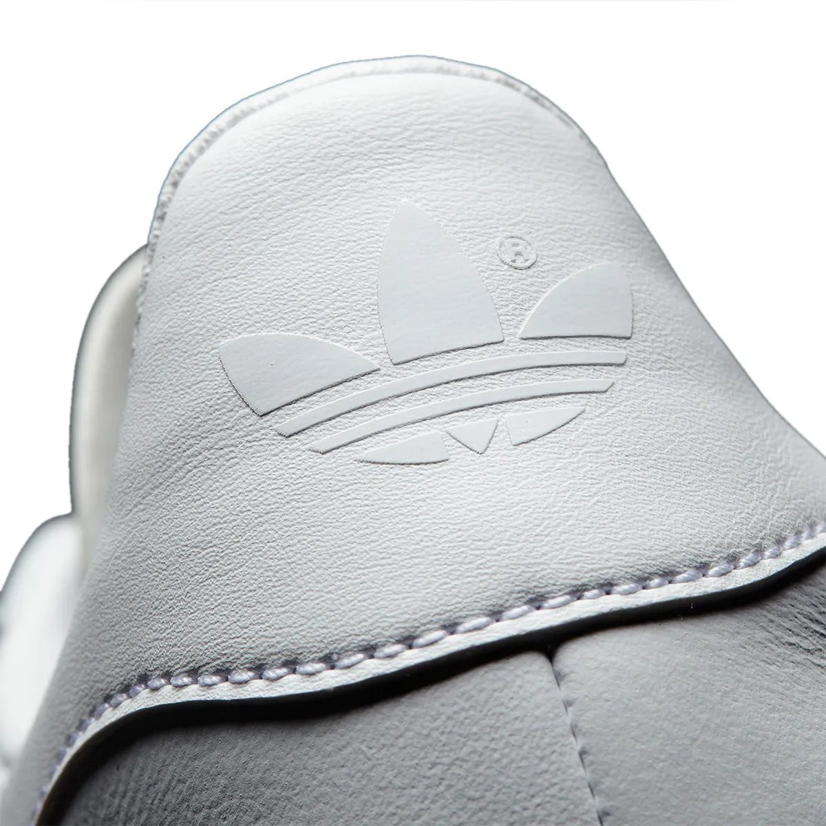 Gazelle 'White' Comfortable Padding Stain Resistant
