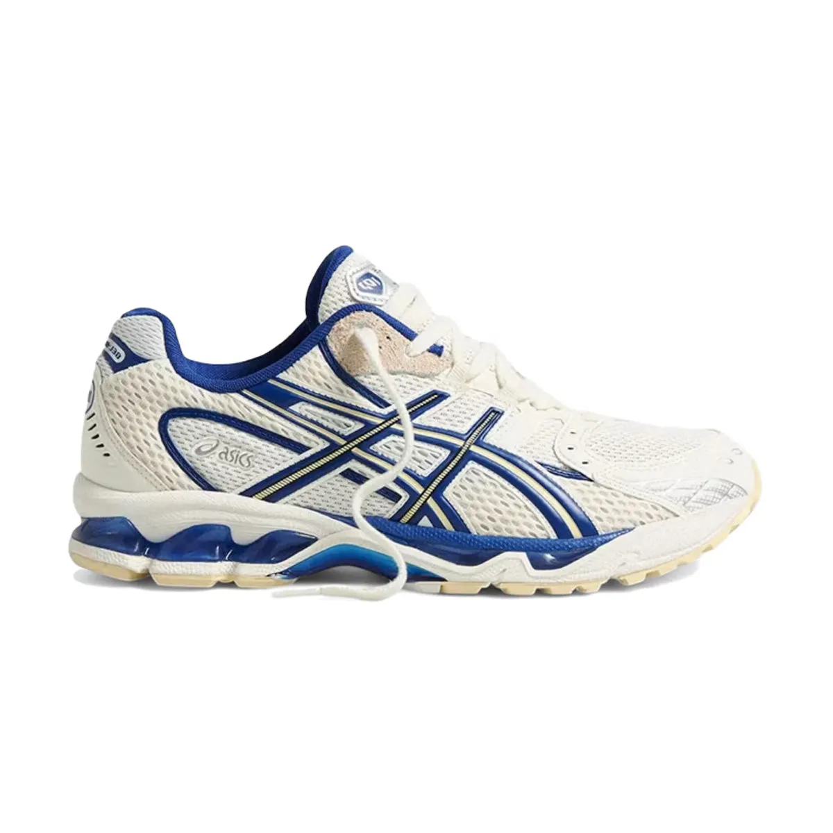 Urban Trends   End. GEL-Nimbus 10.1 'Milk'