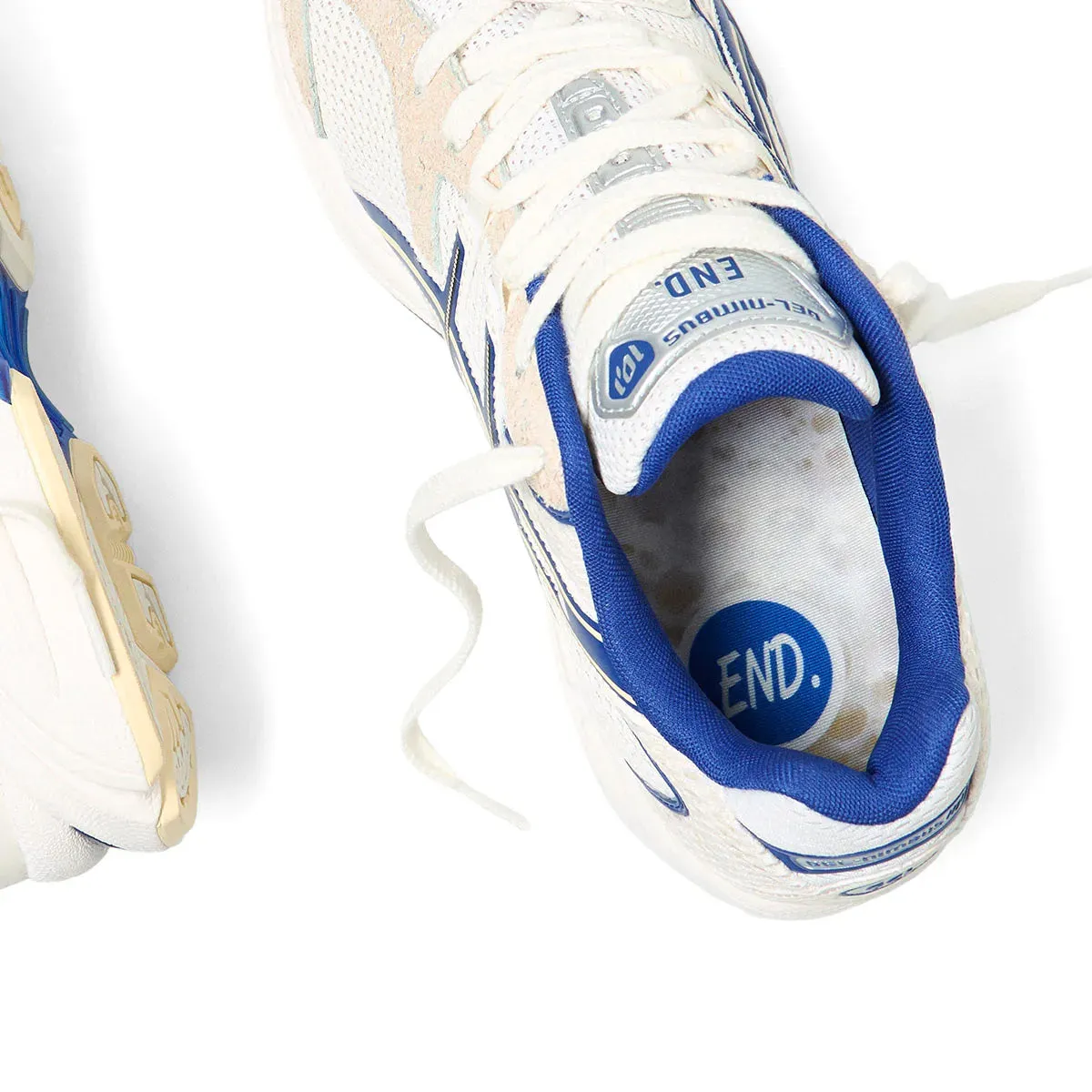   End. GEL-Nimbus 10.1 'Milk' Lateral Stability Power Stride
