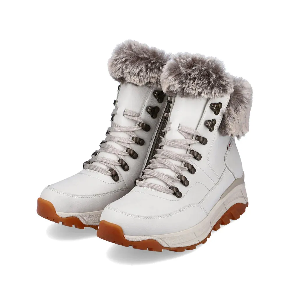 Runway Glow Daily Chill W0063
