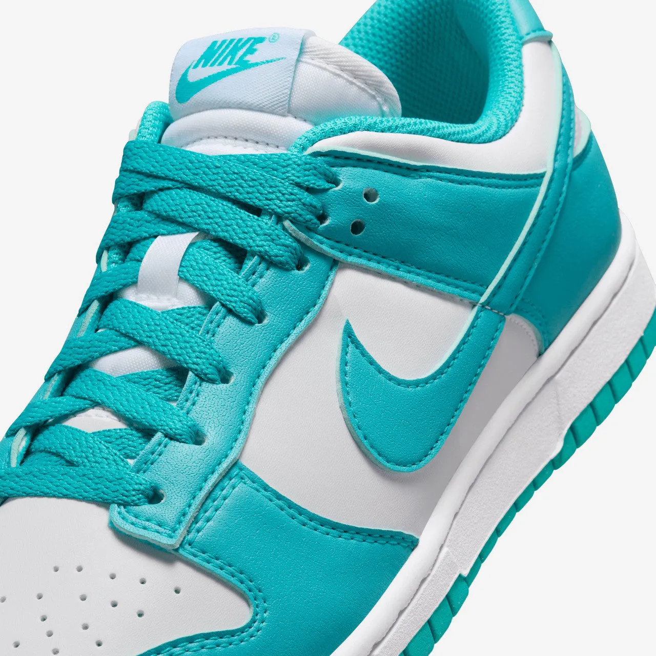 Wmns Dunk Low Knit Fabric Technology Multi Layer Upper Support