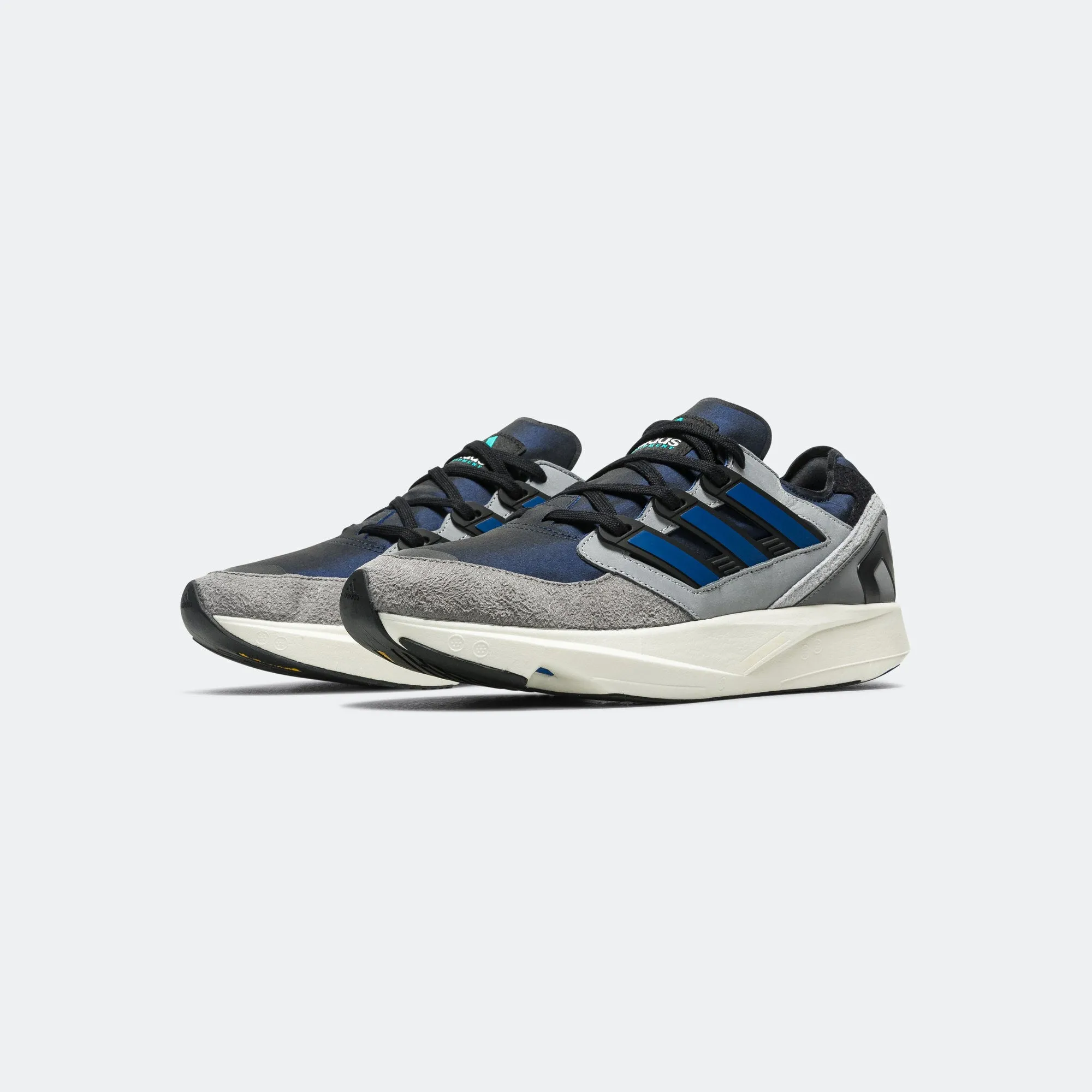 Smooth Feel Equipment Takumi SE - Grey Three/EQT Blue-Core Black