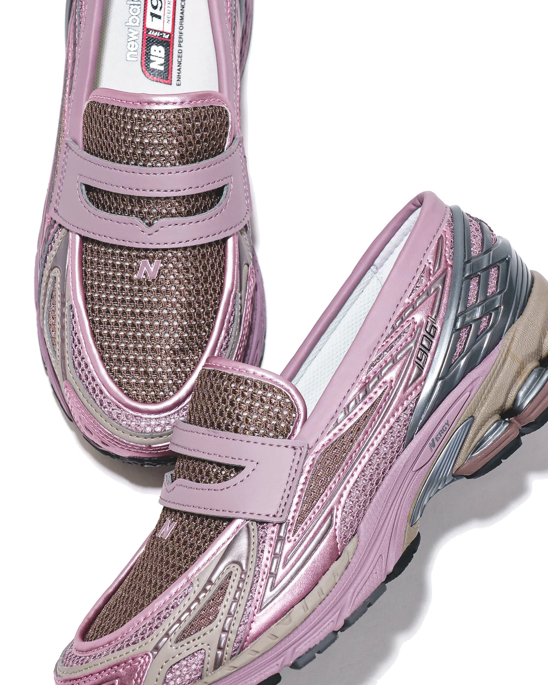 non - slip safety running in a ski lift area shoes New Balance Unisex 1906L Metallic Pink U1906LAU