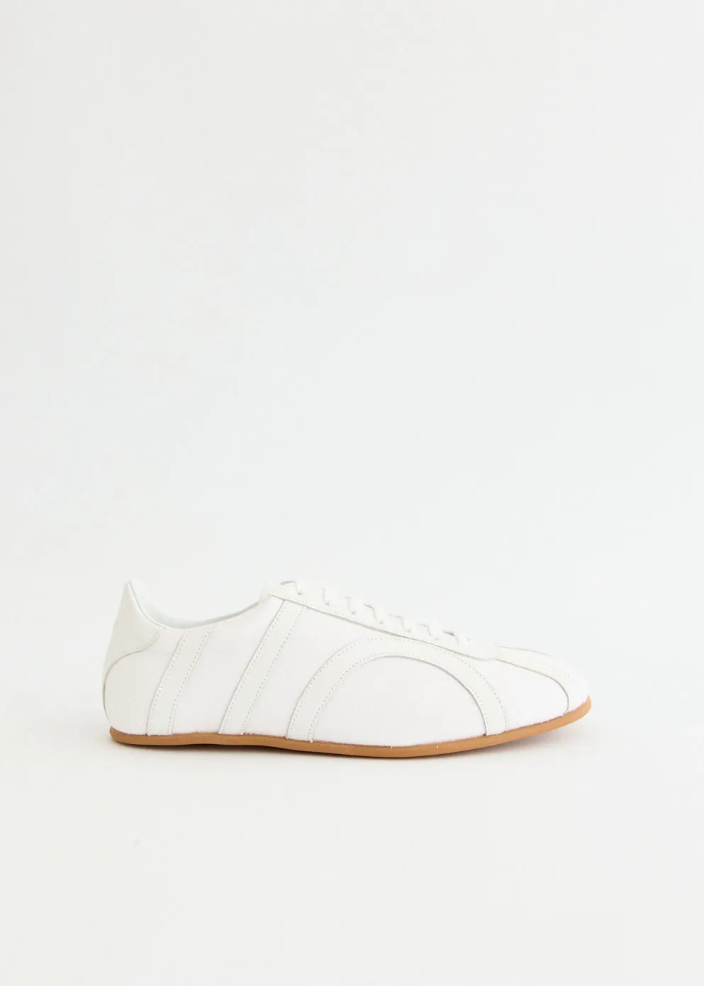 Clean Wear Wide toe box Canvas Sneakers