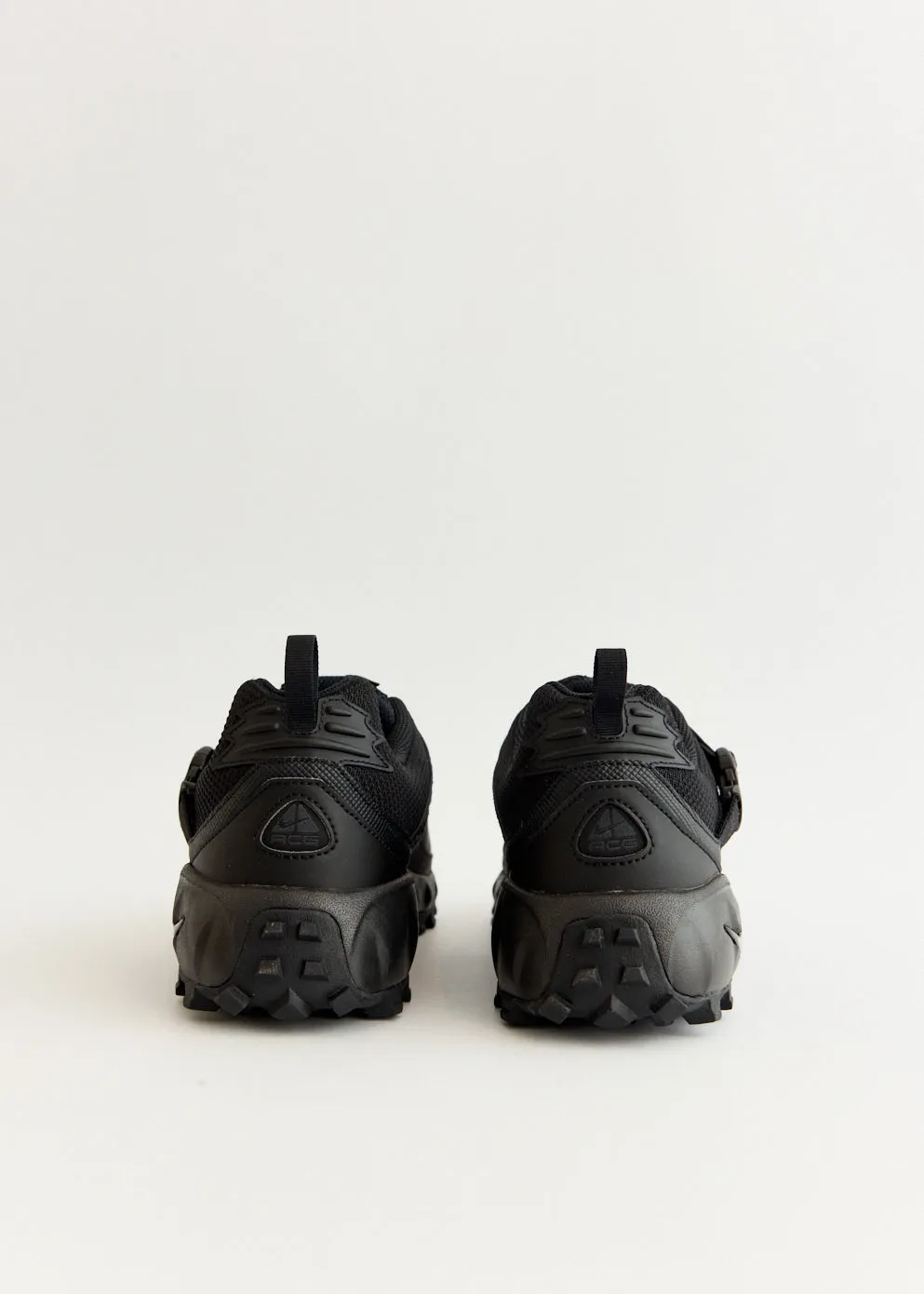 Step Ready Deep Black ACG Phassad 'Triple Black' Sneakers
