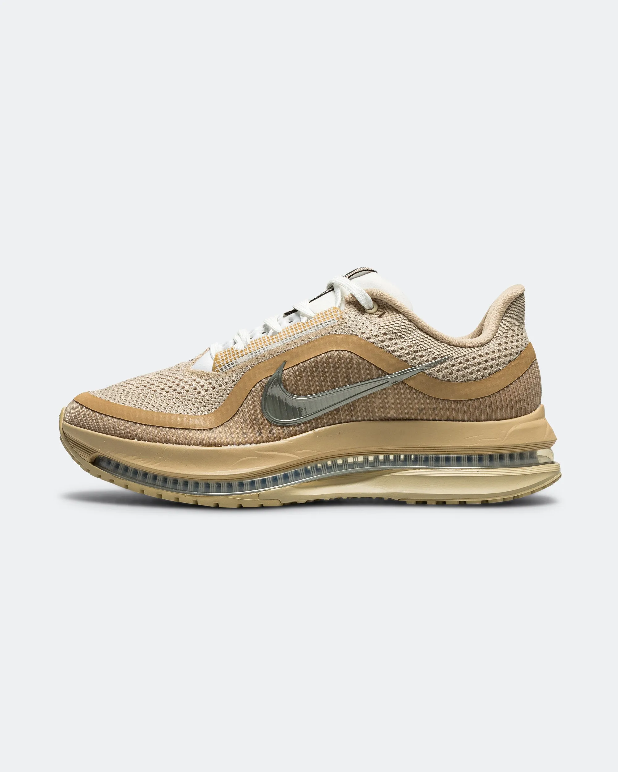 Well   Made Pegasus Premium SP - Mushroom/Metallic Silver-White