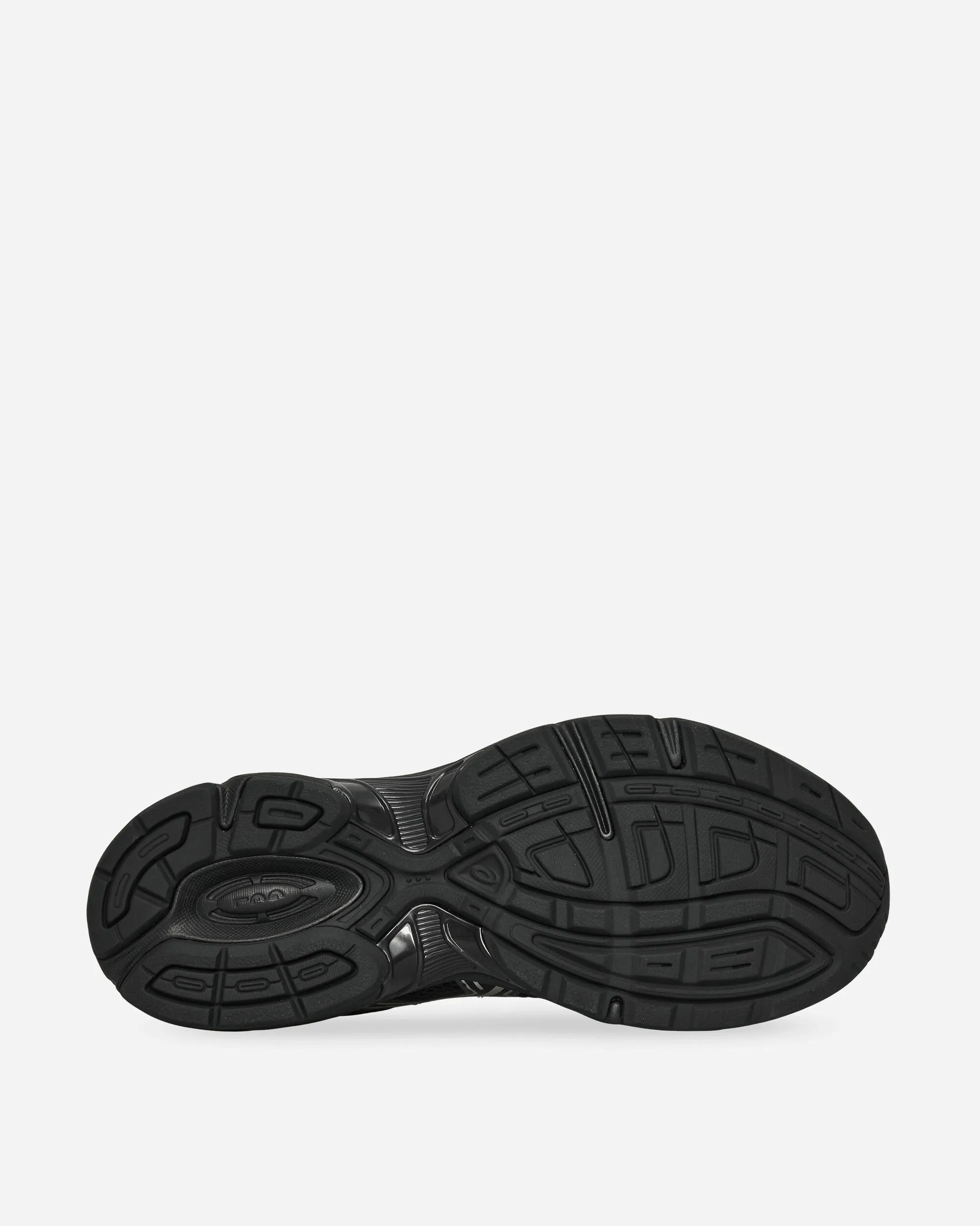 GEL-1130 Sneakers Black / Pure Silver On Foot