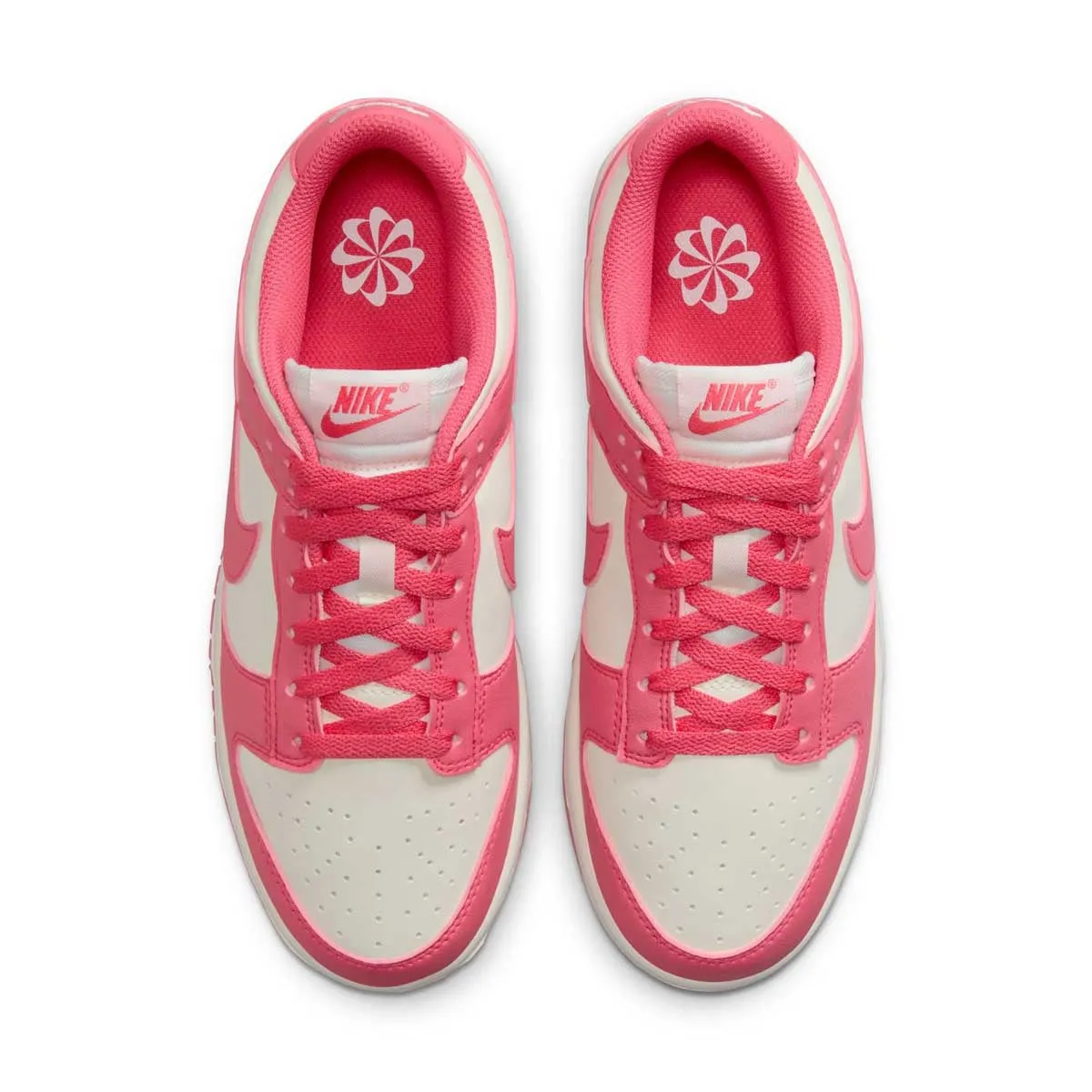 Wmns Dunk Low Next Nature 'Aster Pink' loafers On Foot