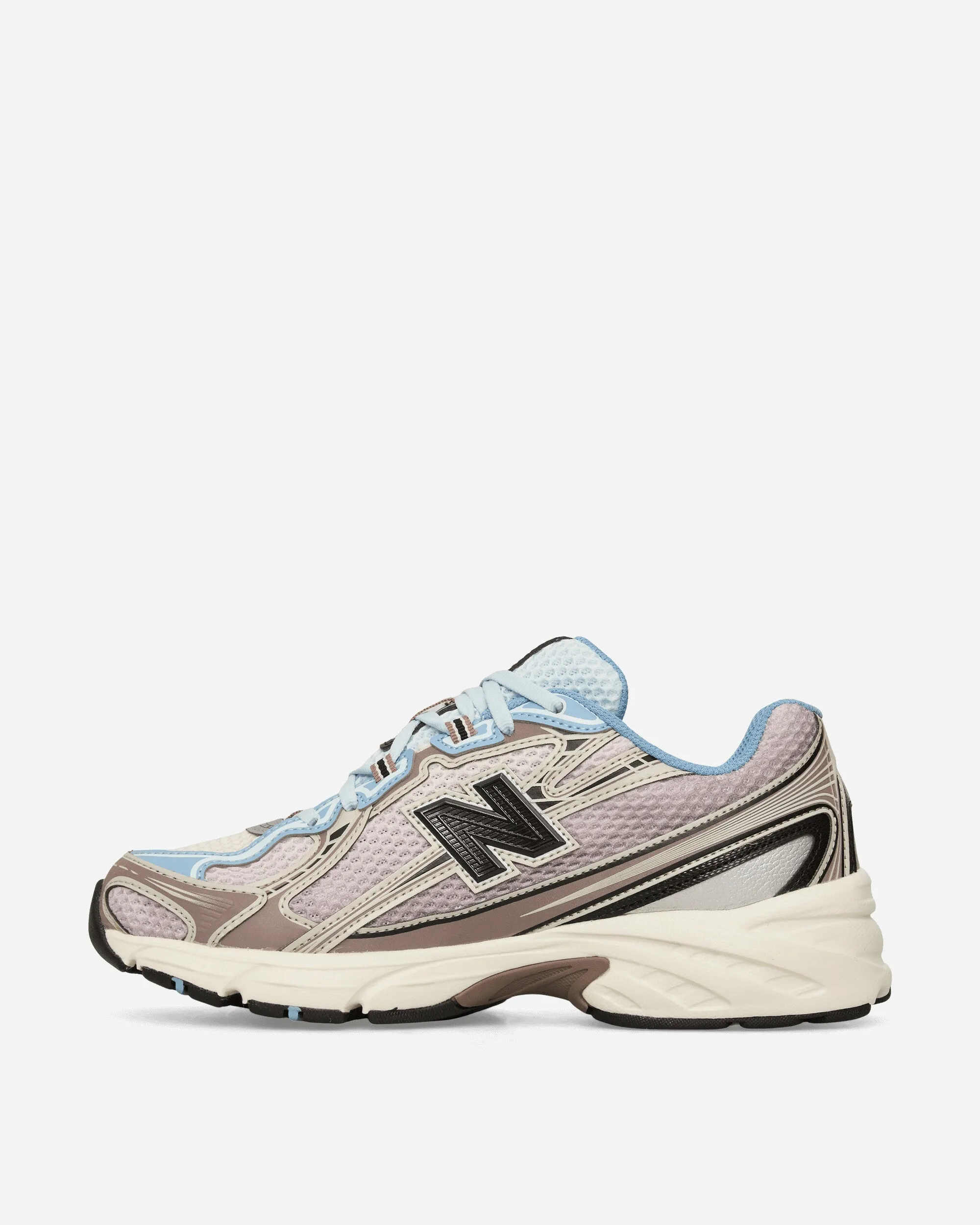 740 Sneakers Sea Salt / Earth Shadow / Frosted Glass Core Padding weekend stroll