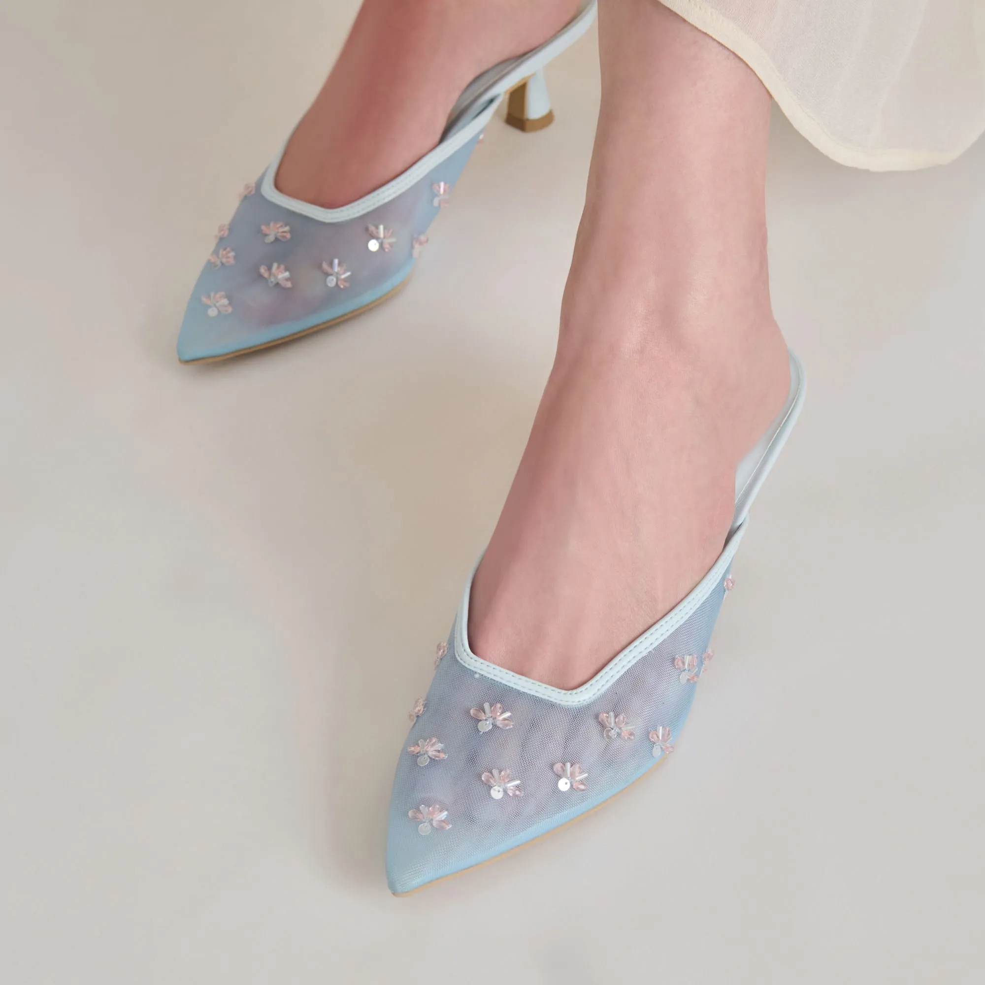 CLARA HEELS ICE BLUE MESH Flexibility Glossy Finish