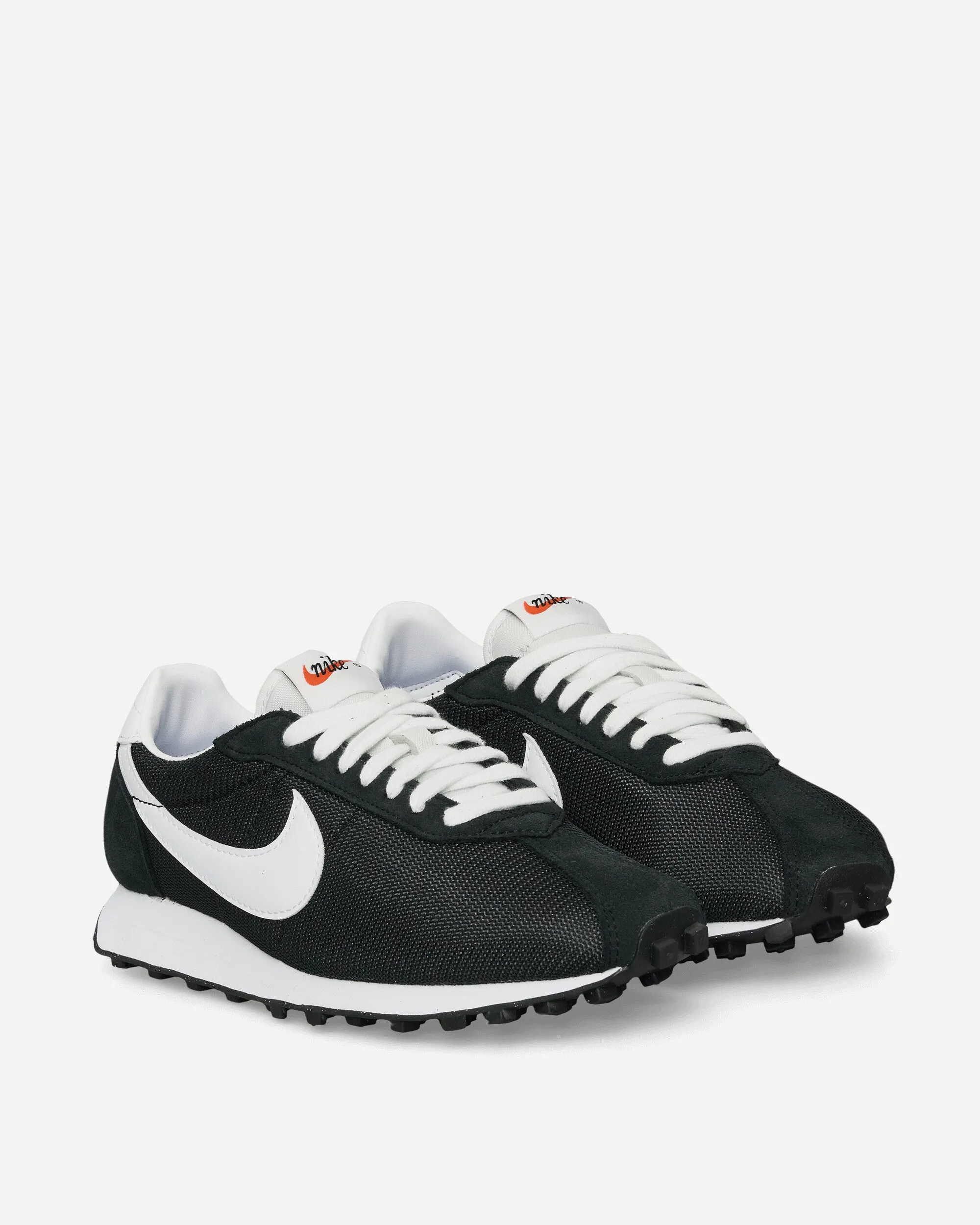 LD-1000 Sneakers  Black / White indoor mode Effortless Move