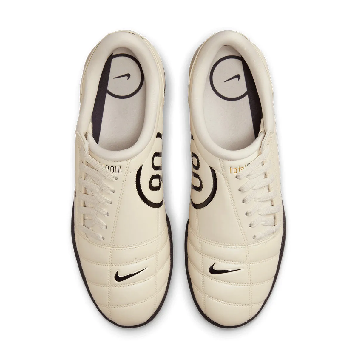 Soccer Field Total 90 III 'Light Orewood Brown'