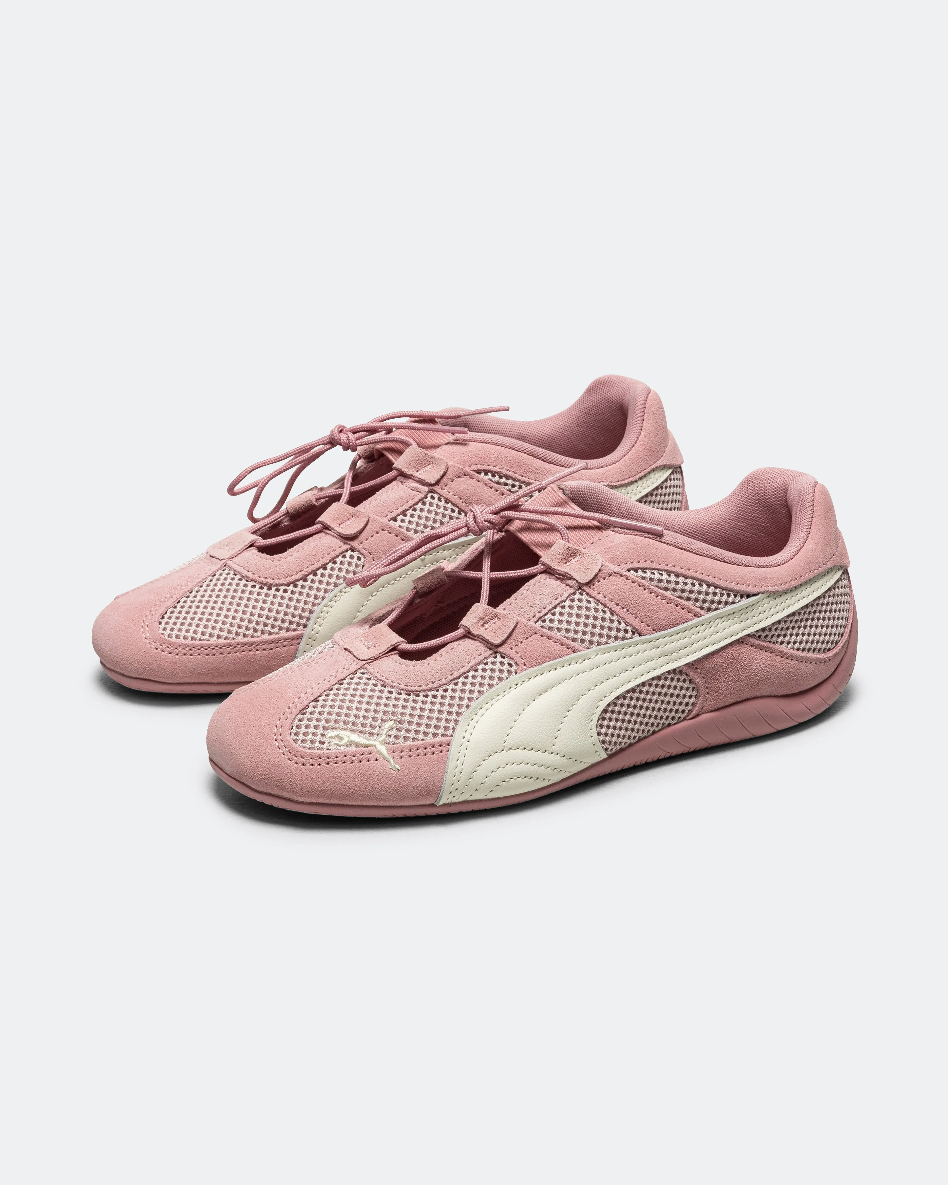 Womens Speedcat Go - Poised Pink/White perforated upper Abrasion Resistant Heel